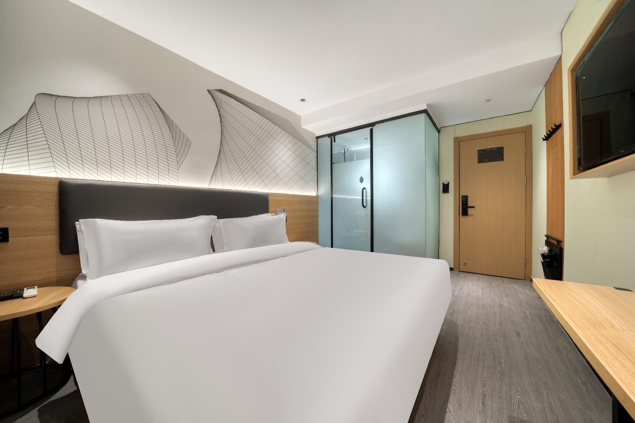 King Bed