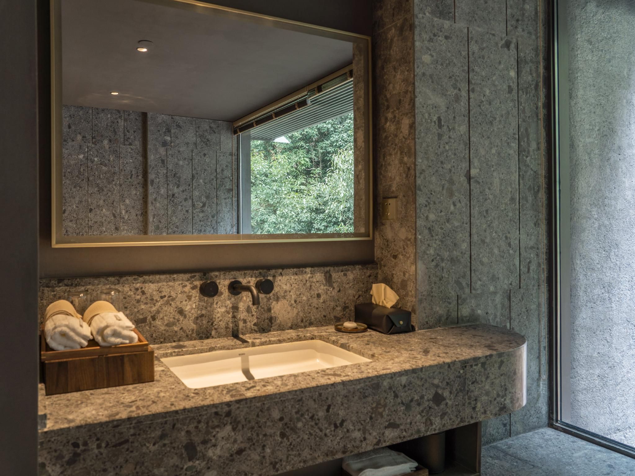 Suite Duplex, Balcony