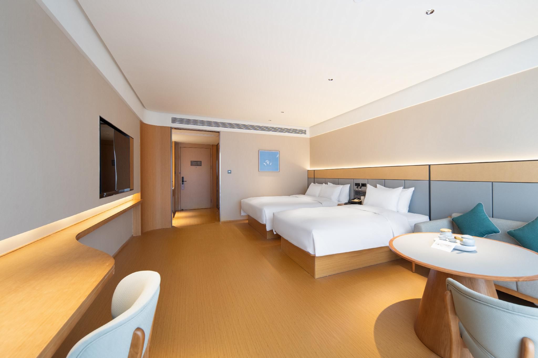 Huazhu - Family Room