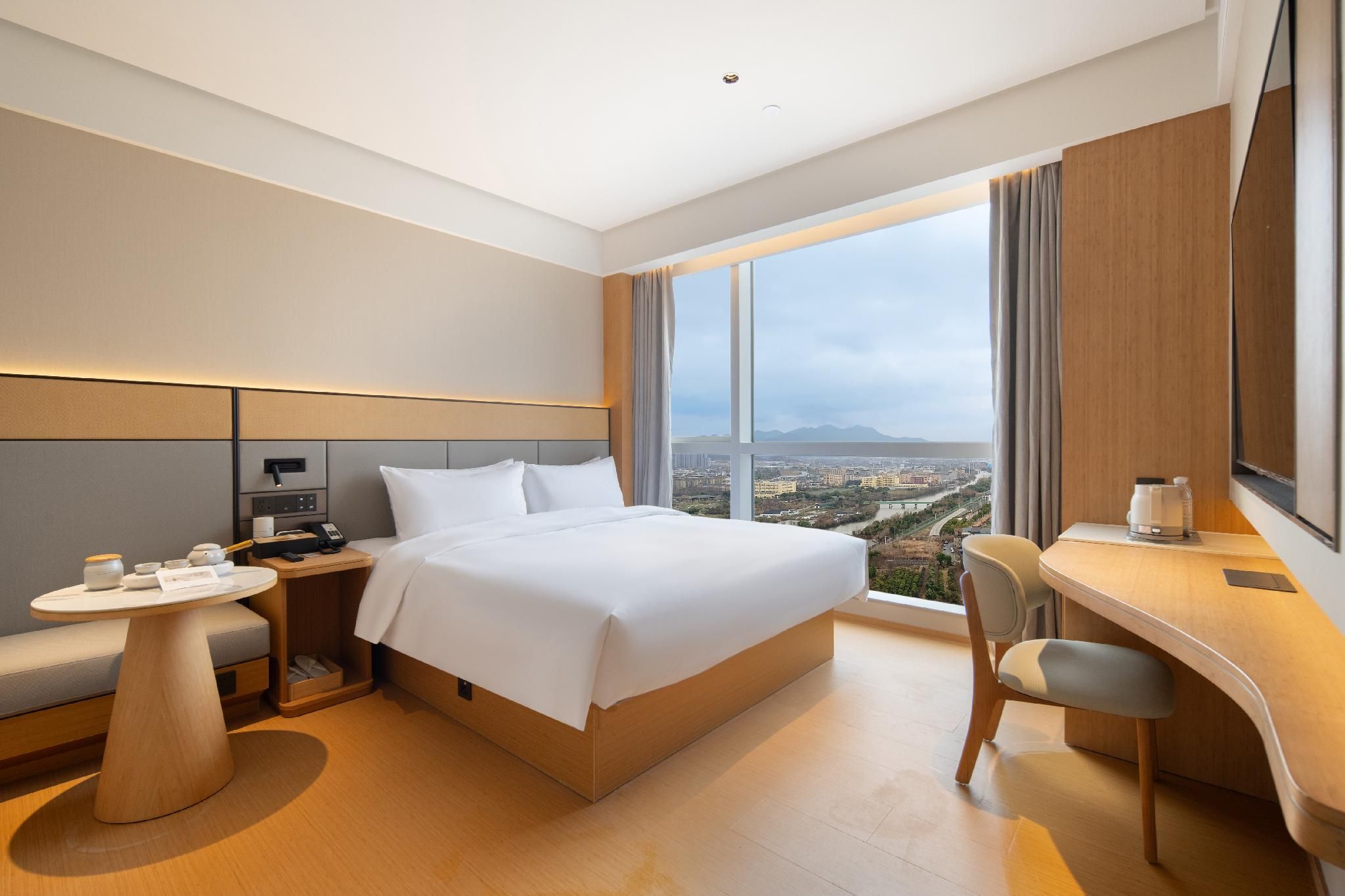 Huazhu - Superior BedRoom