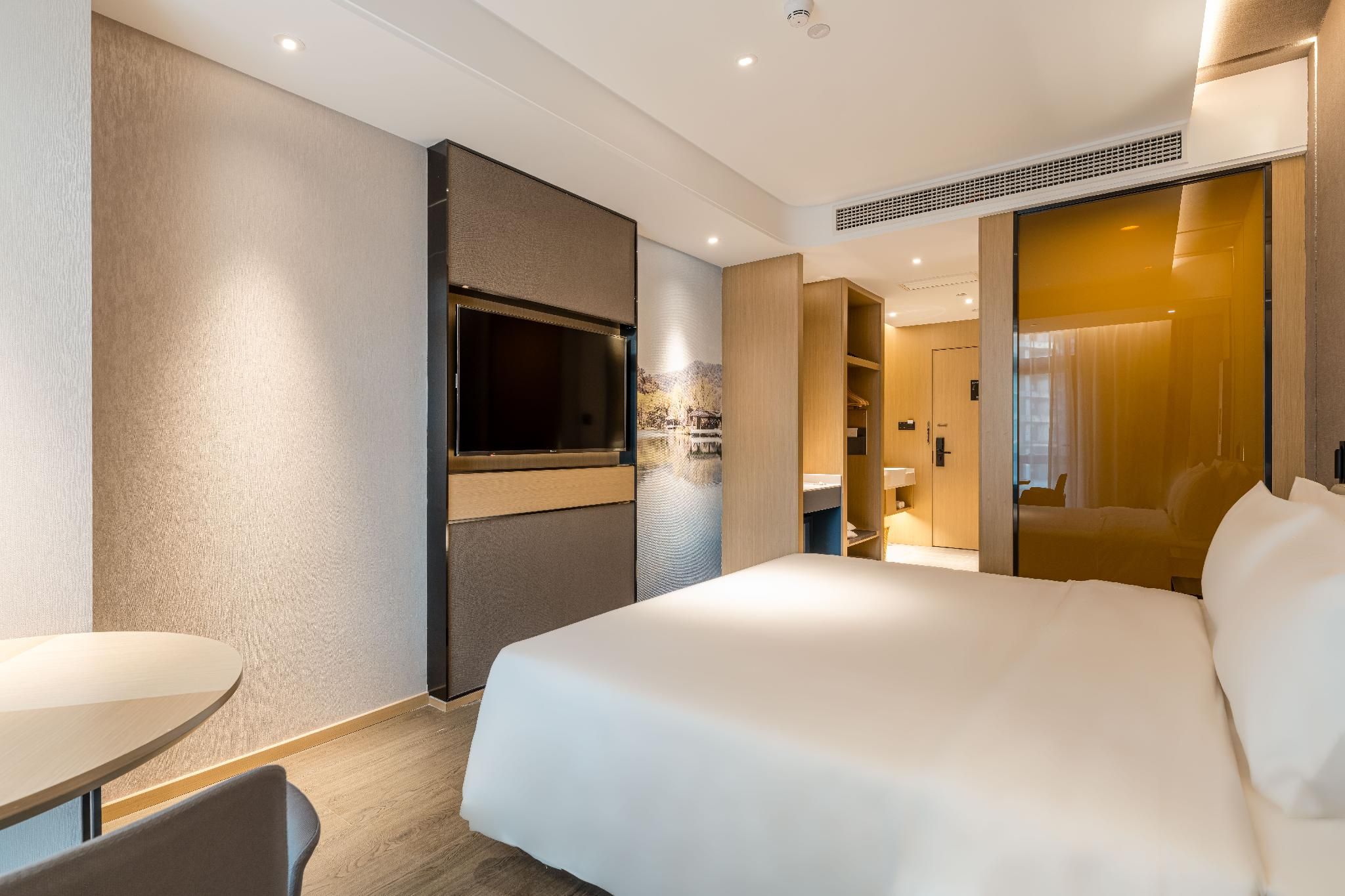Executive room, Guest room, 1 Queen