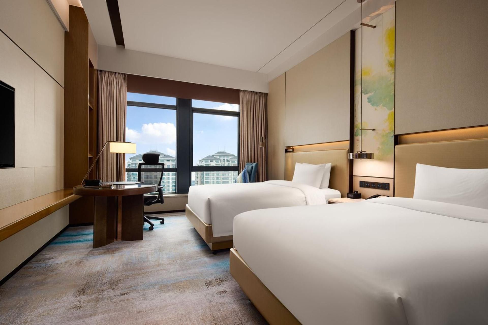 Deluxe Double Room with Two Double Beds and City View