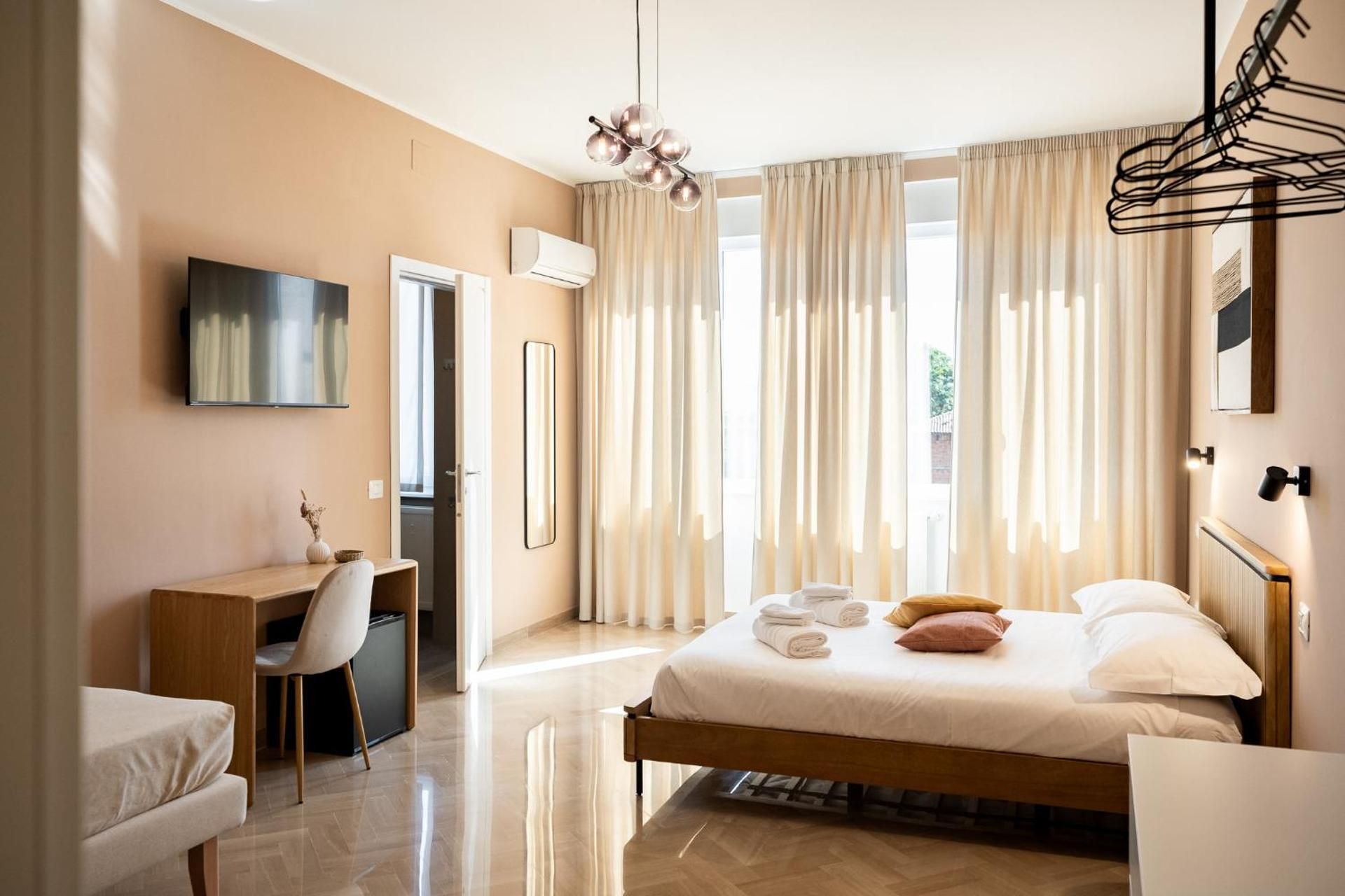 Triple Room with View