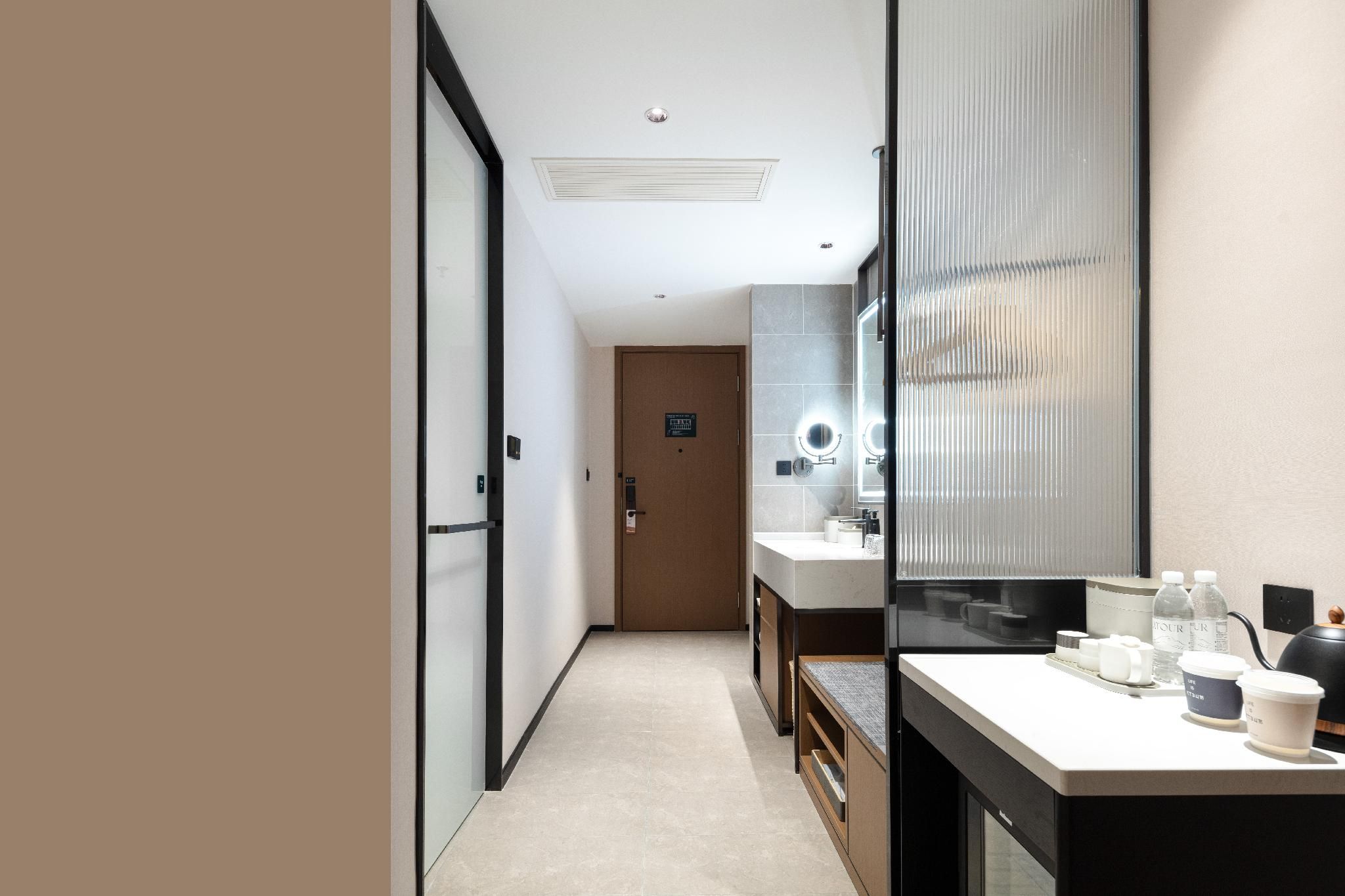 Executive room, Guest room, 1 Queen