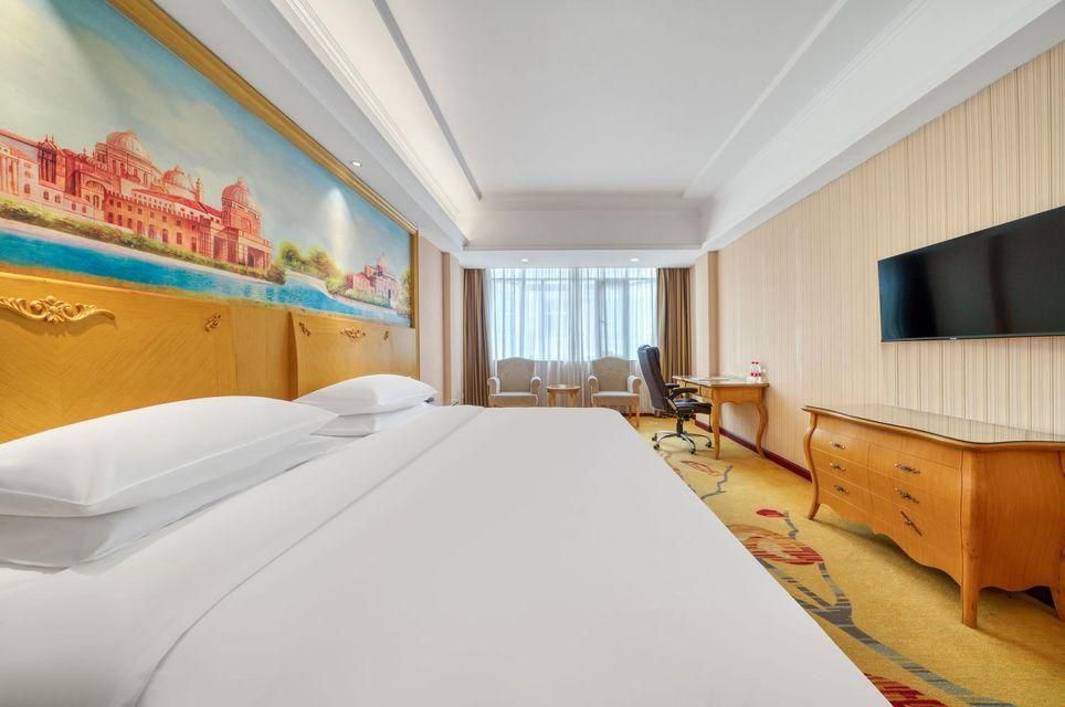 WH - Superior Bed Room