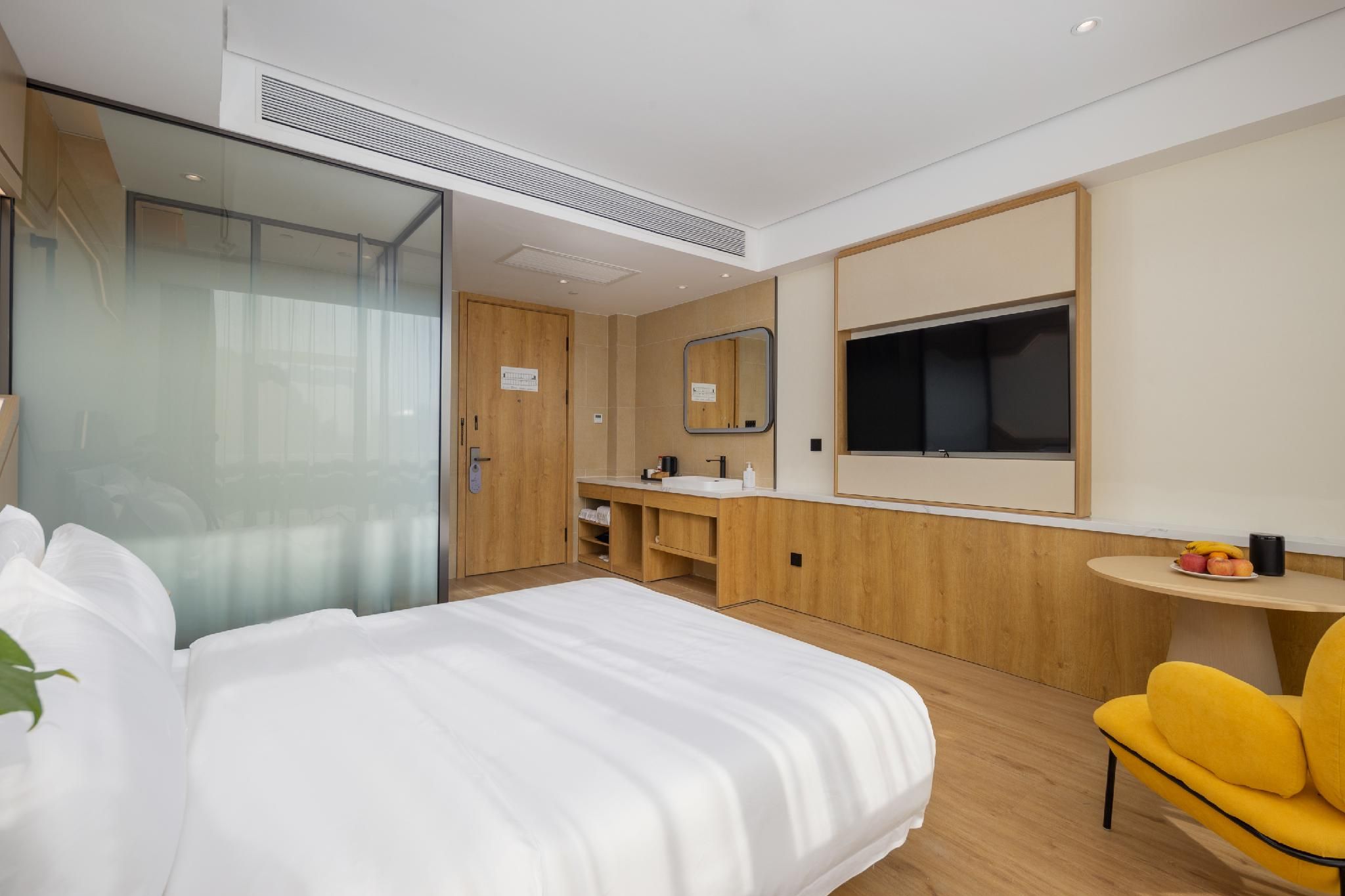 Big Room