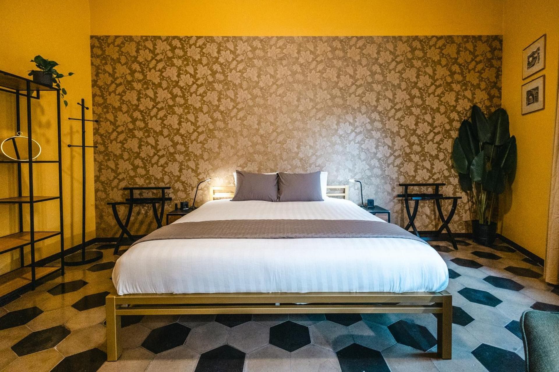 King Room with Mountain View