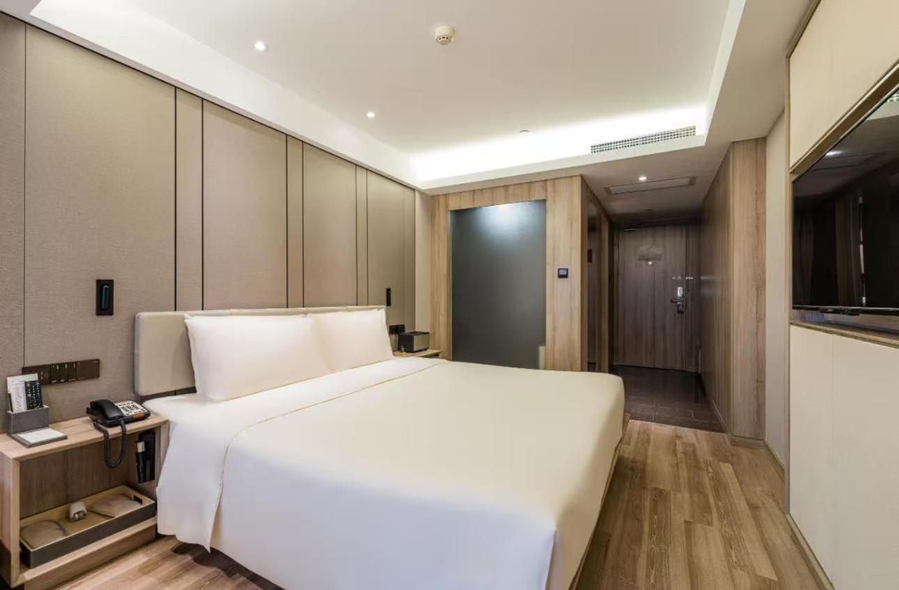 Elegant Double Room with Inner Window