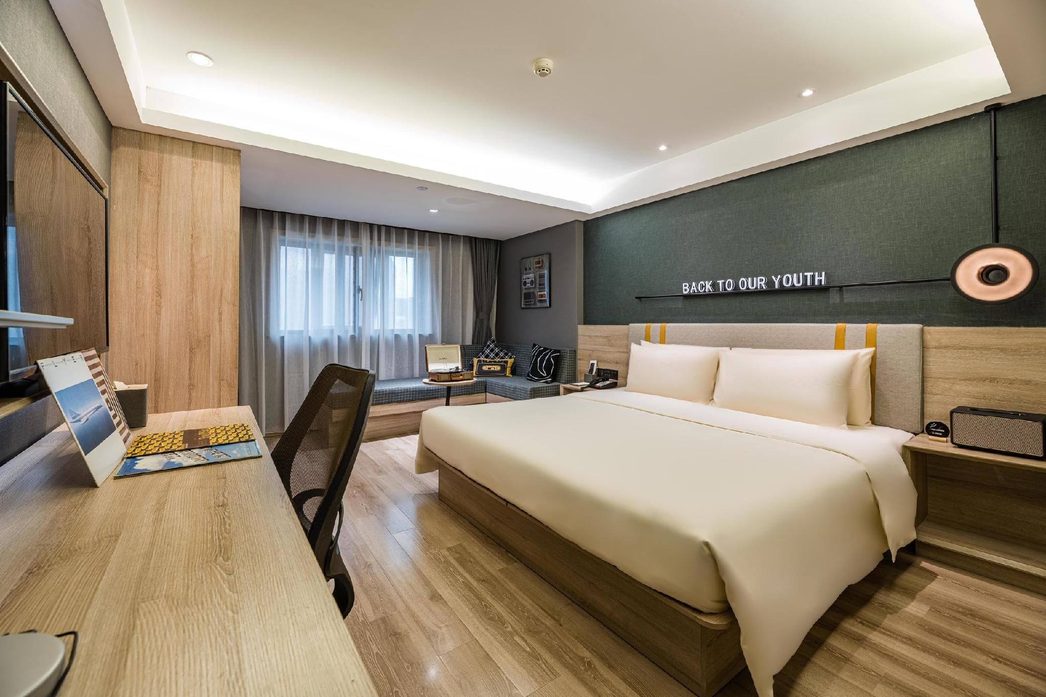 Atour - Theme Room with 1 Bed -Story Of Time