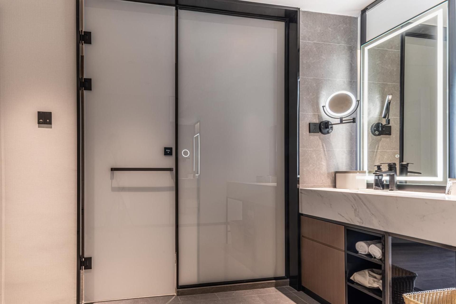 Executive Courtyard Twin Room