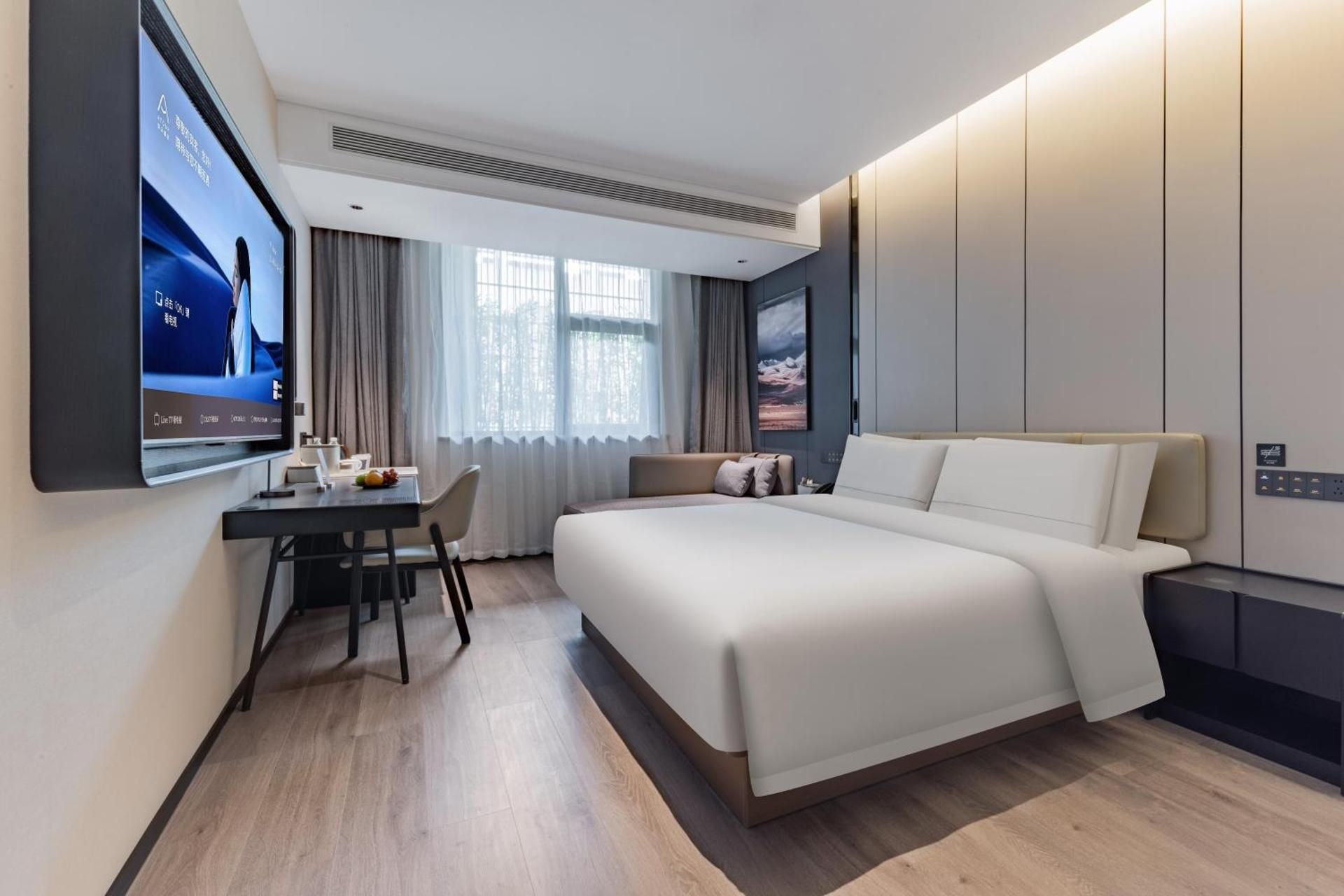 Premier Suite