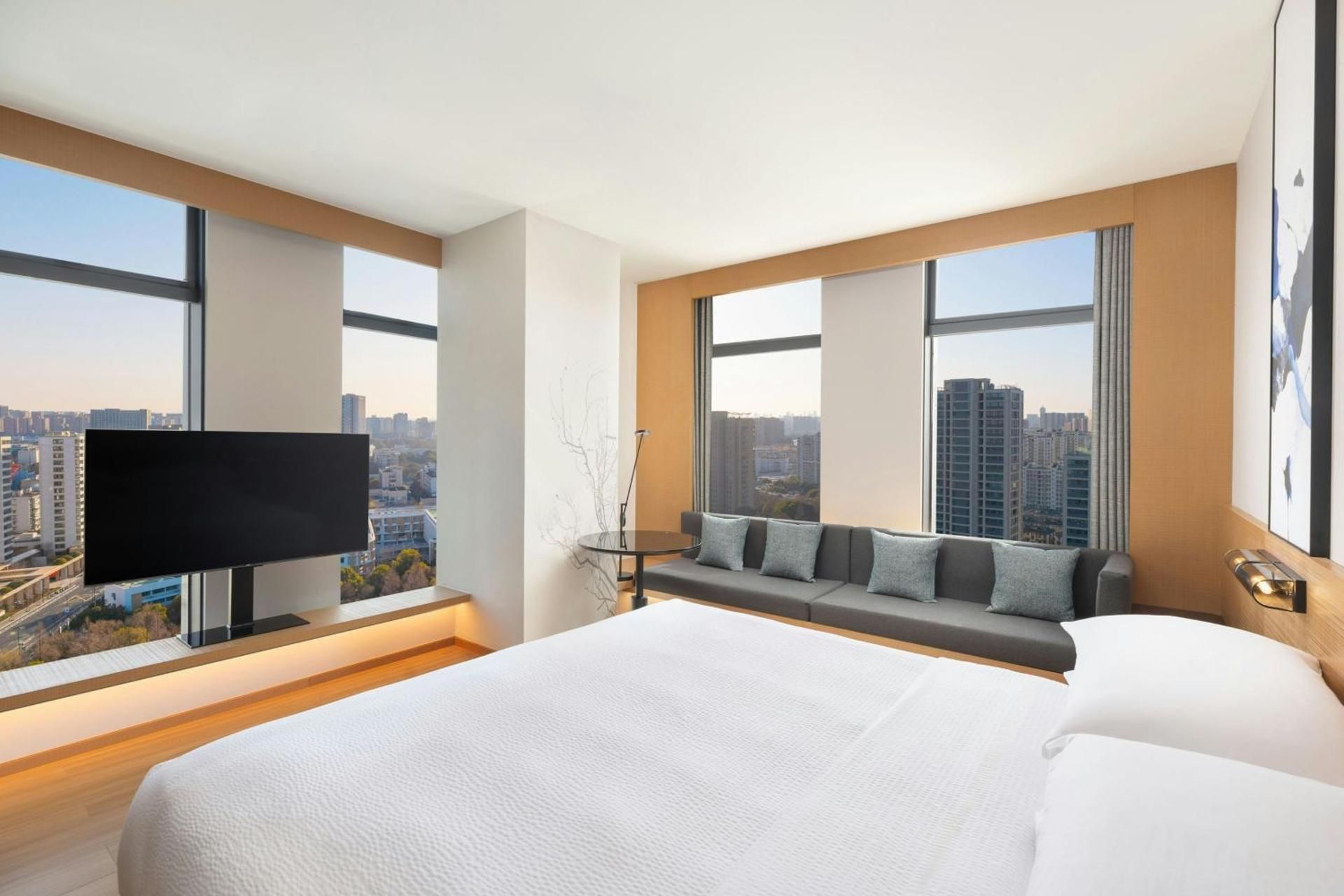 Premium King Room