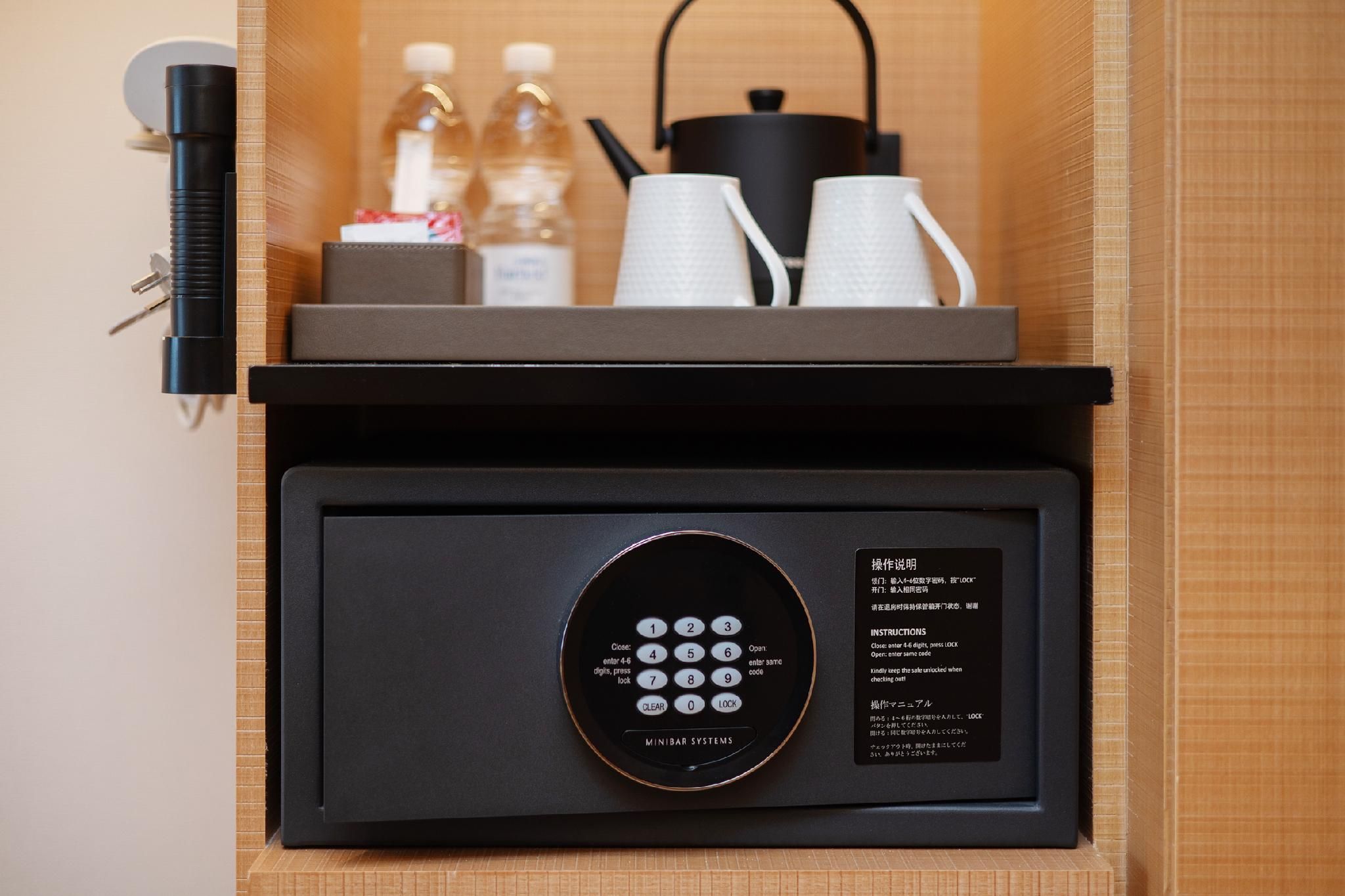 Standard King, Guest room, 1 King, City View