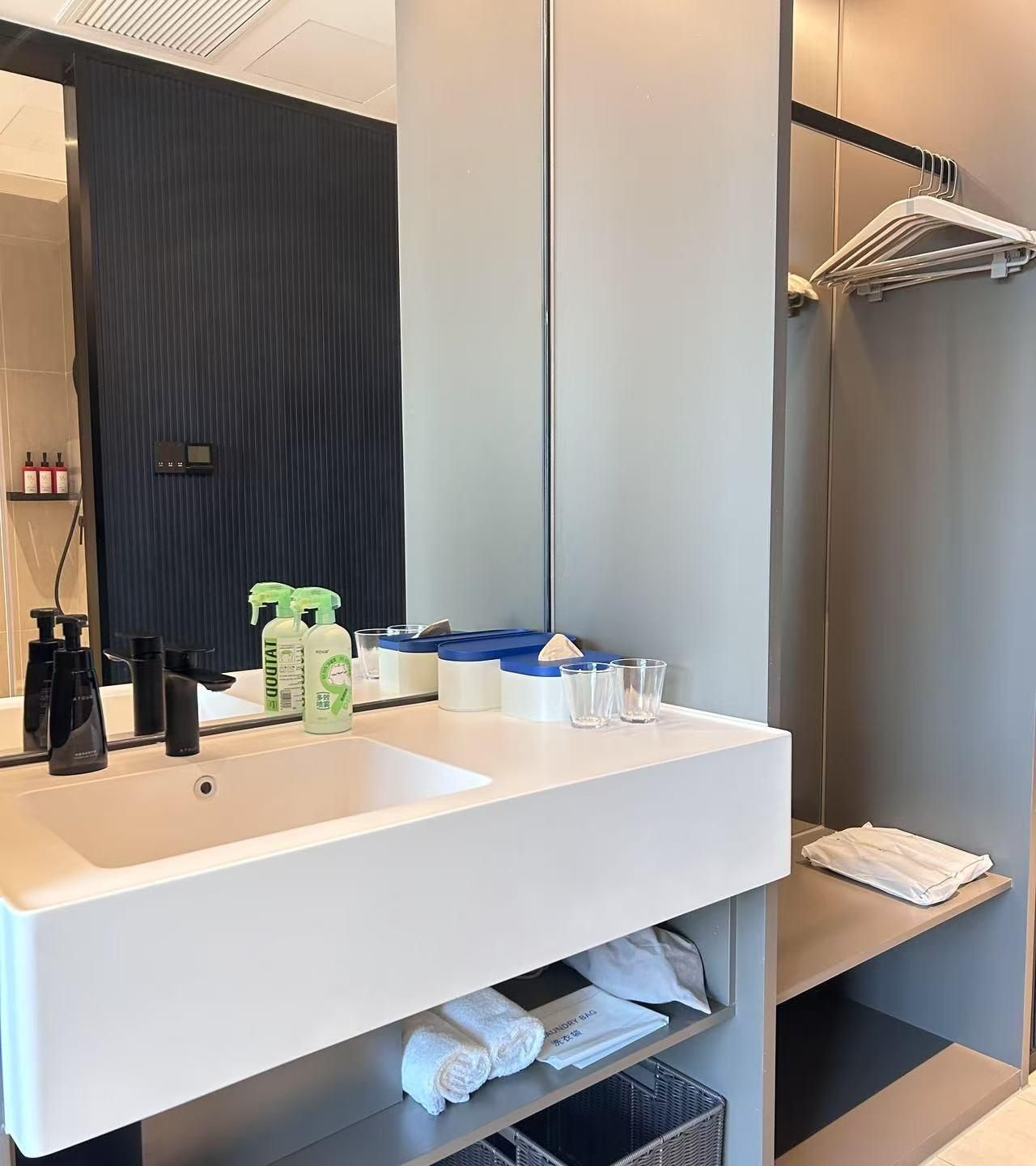 Pet Friendly - Dog Theme Room