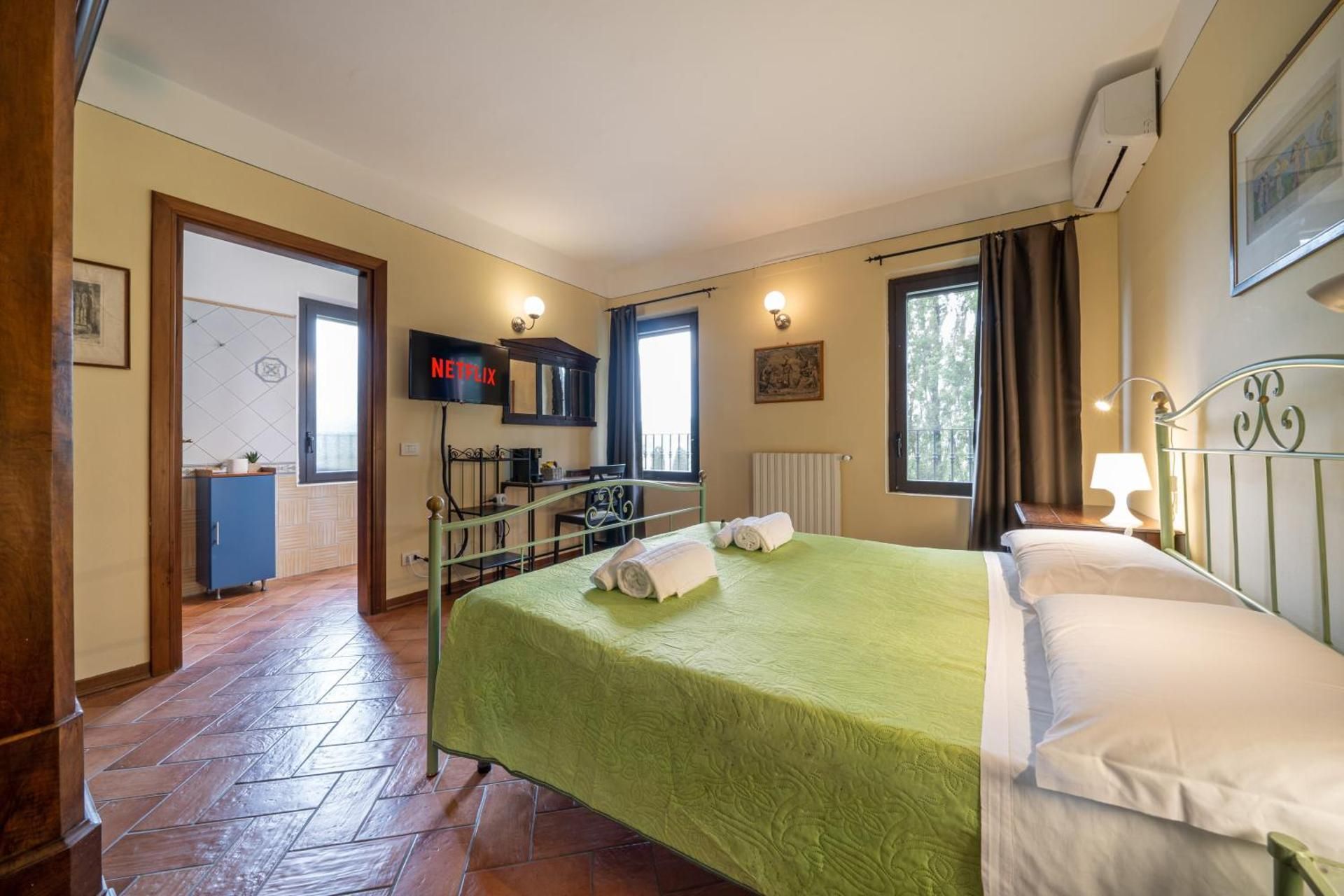 Casello A1, Modena sud - Villa Aurora Charming Rooms