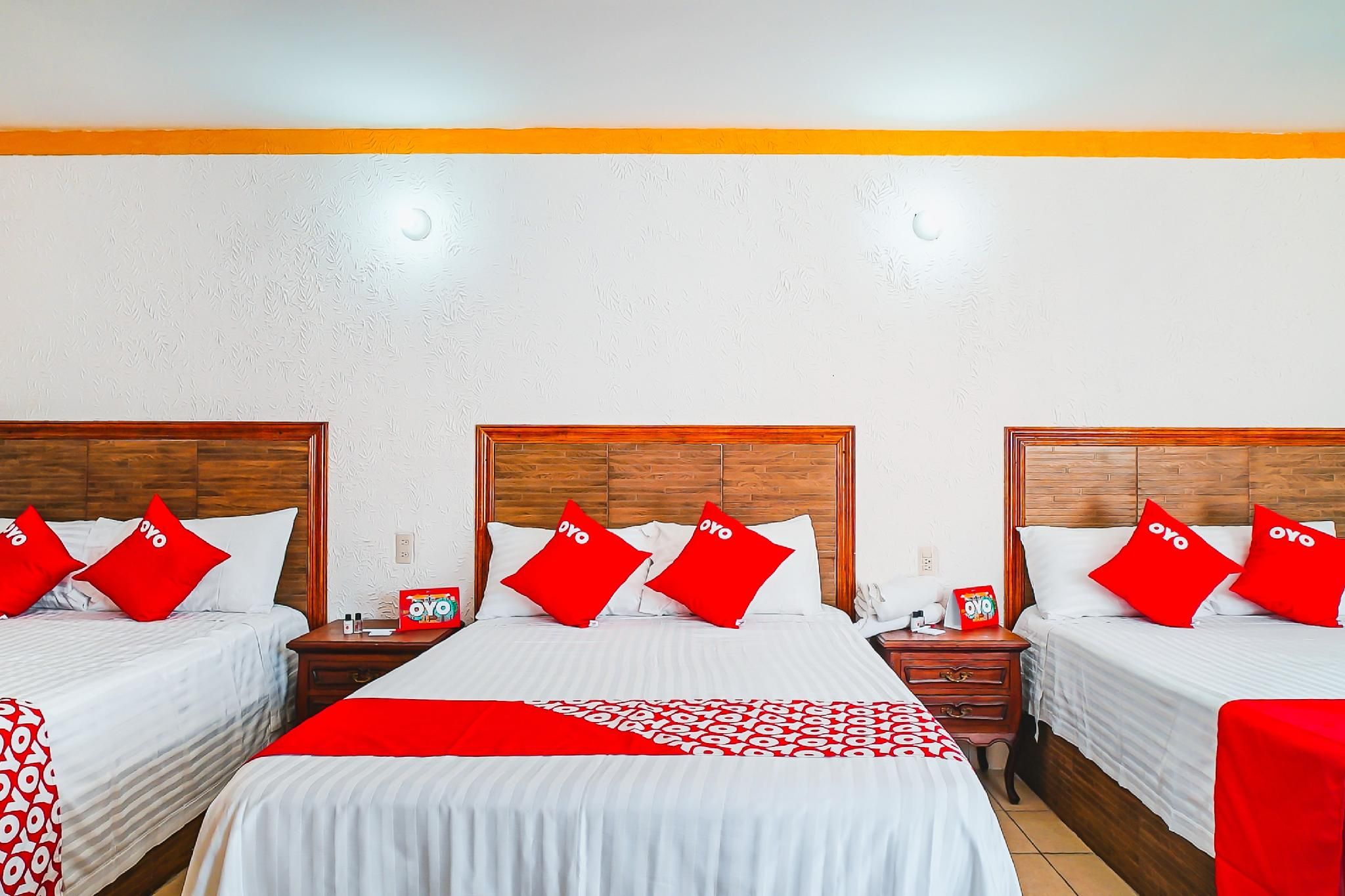 OYO Hospedaje Colibri Standard Three beds