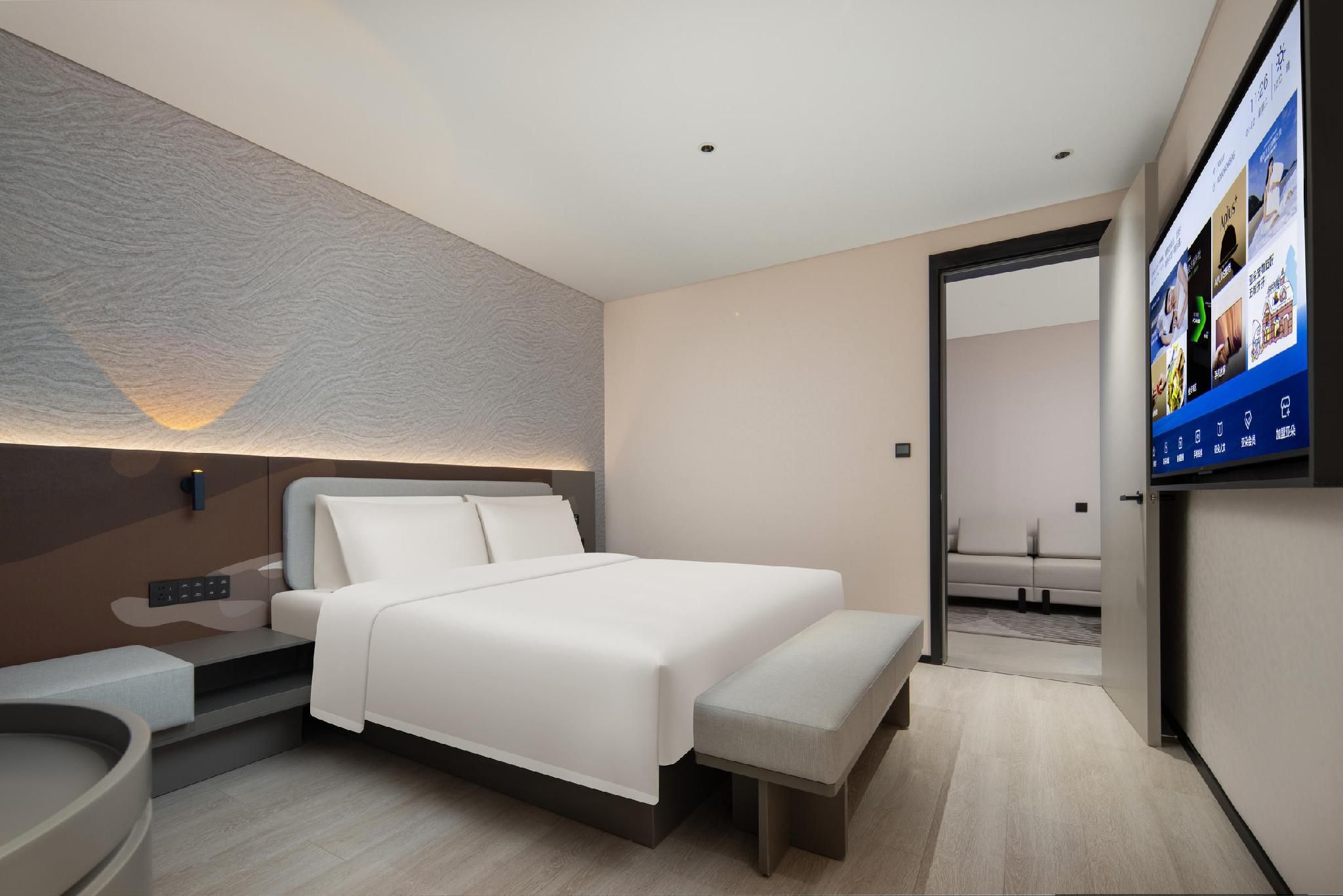Select Suite