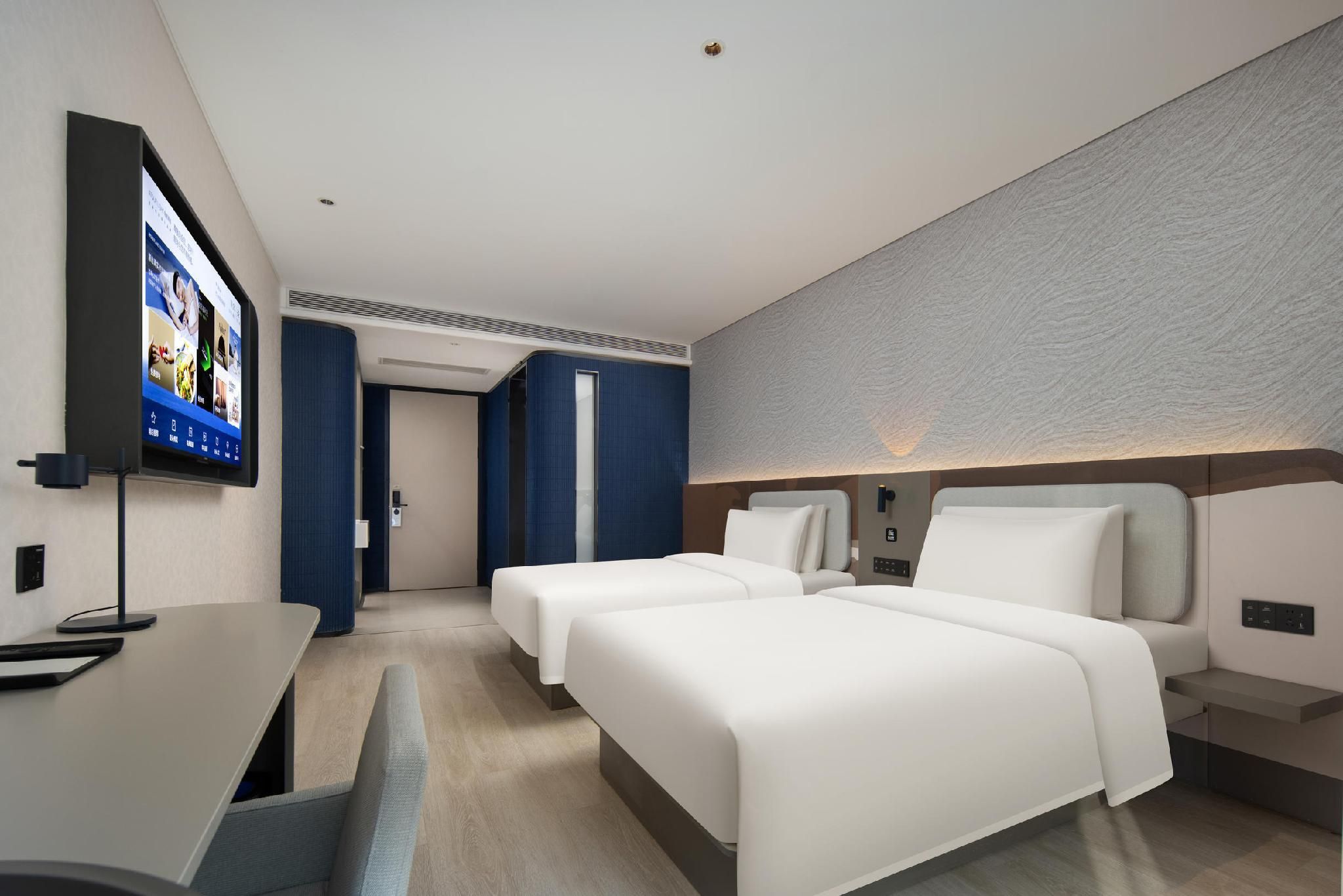 Standard Twin Bed Room