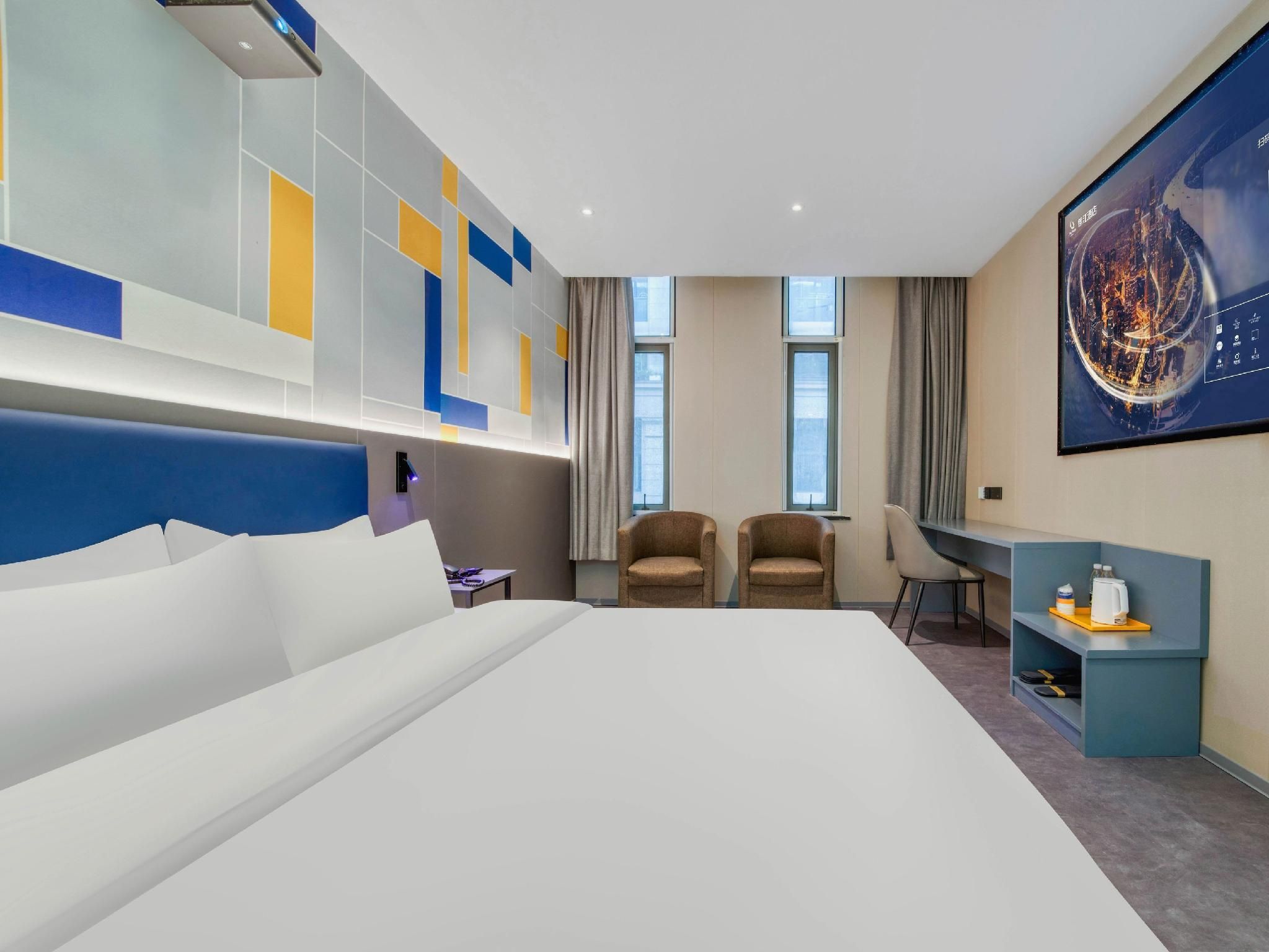 Select Bed Room