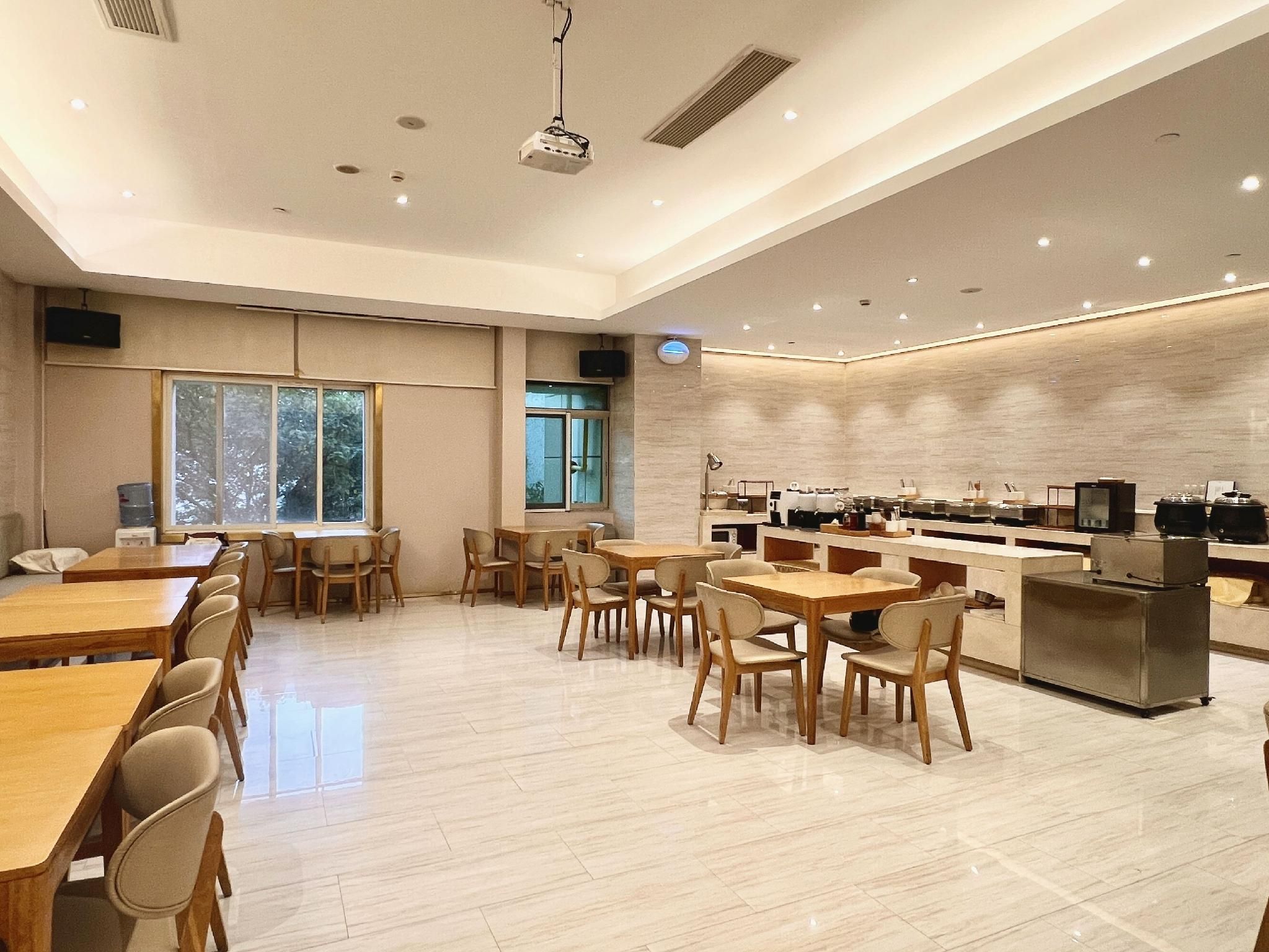 53c182a553de4dcc16295874adfaeaba