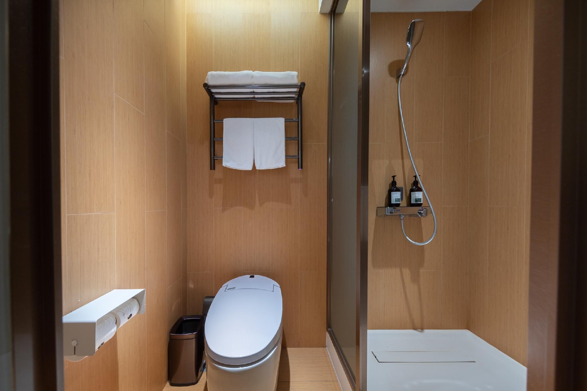 Business Queen Bed Room