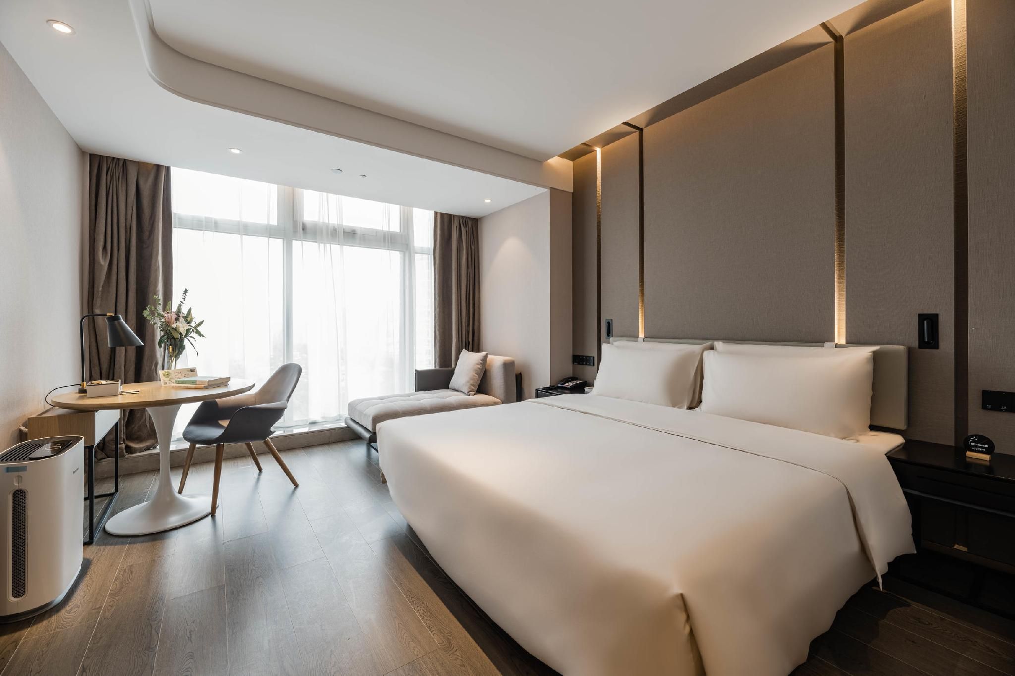 Atour - JIMU Suite, City View