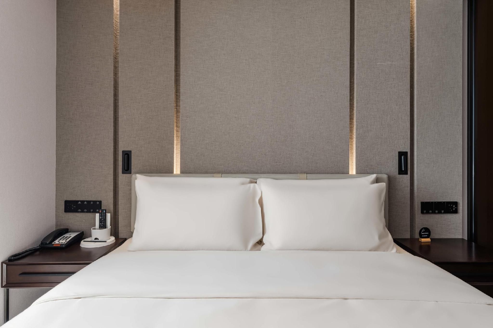 Atour - Sport Theme Room