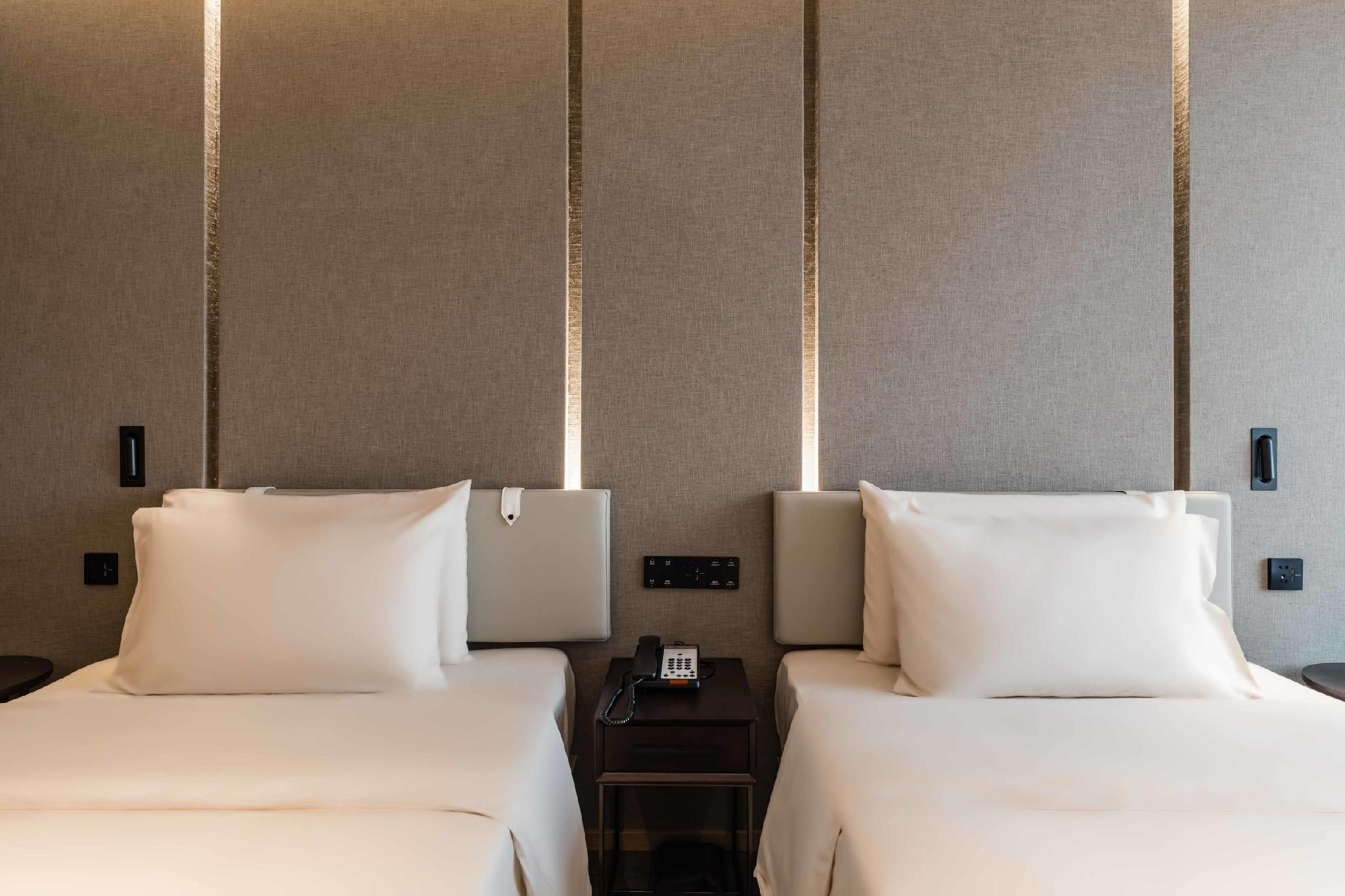 Atour - Elegant Twin Bed Room