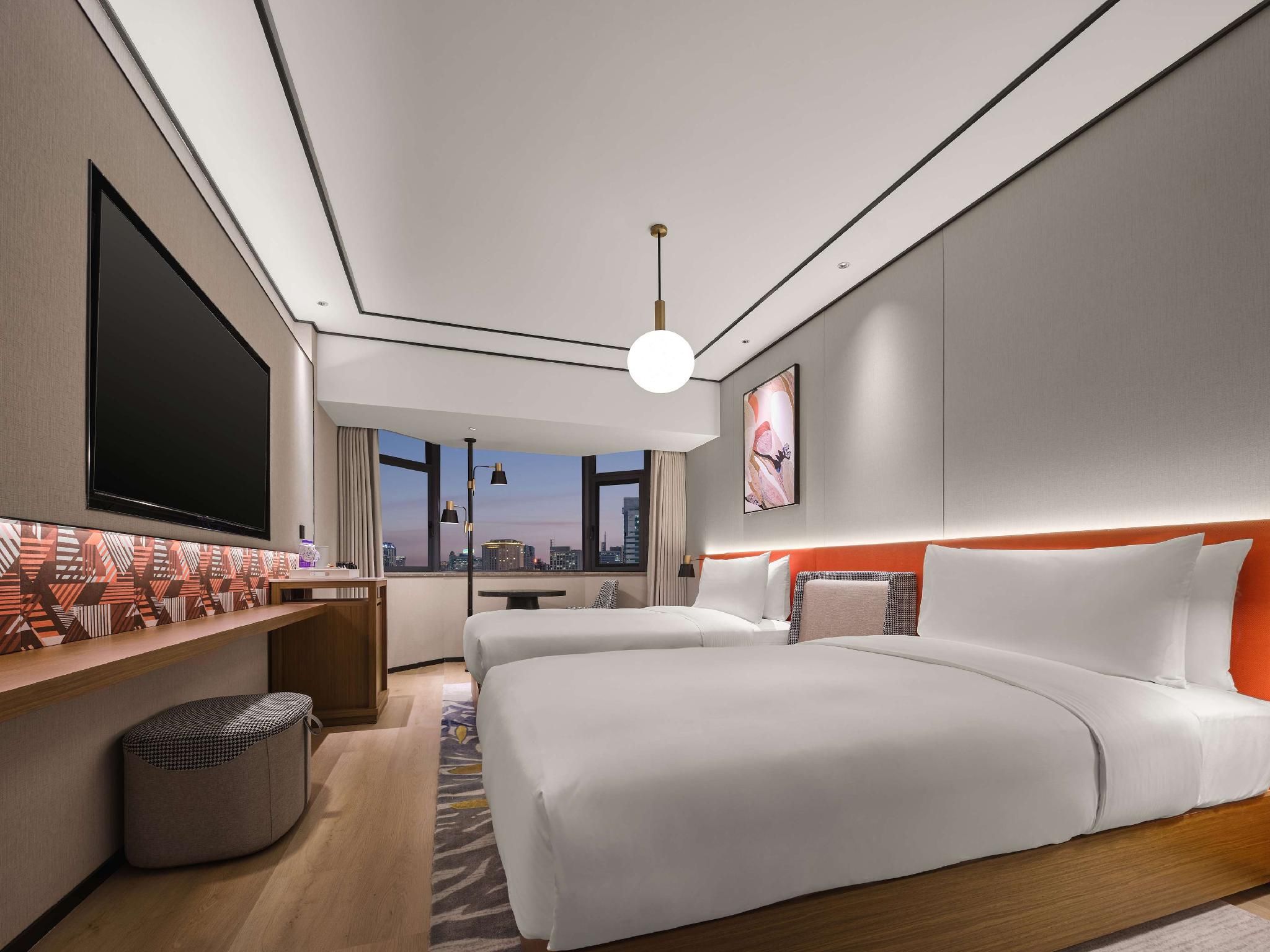 TWIN SUPERIOR GUEST ROOM