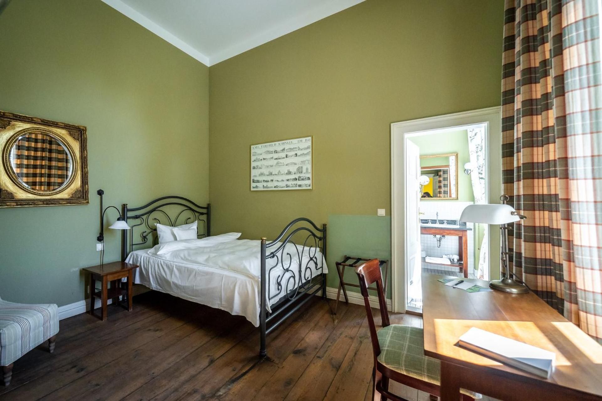 Single Room