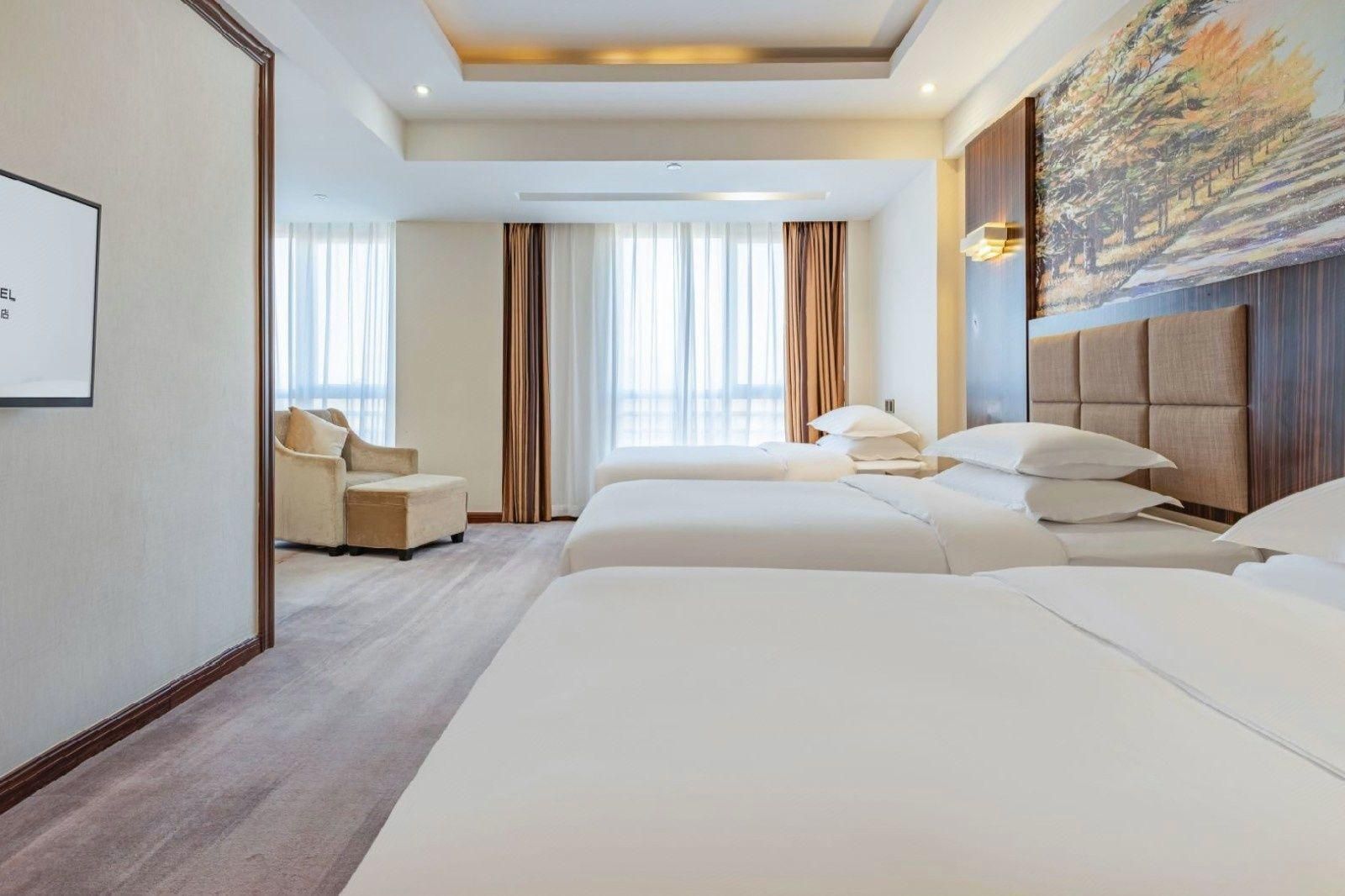 Deluxe Triple Room