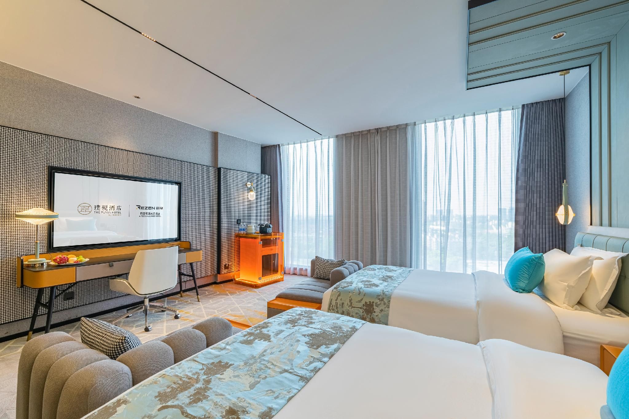 Rezen - Executive Twin Bed Room