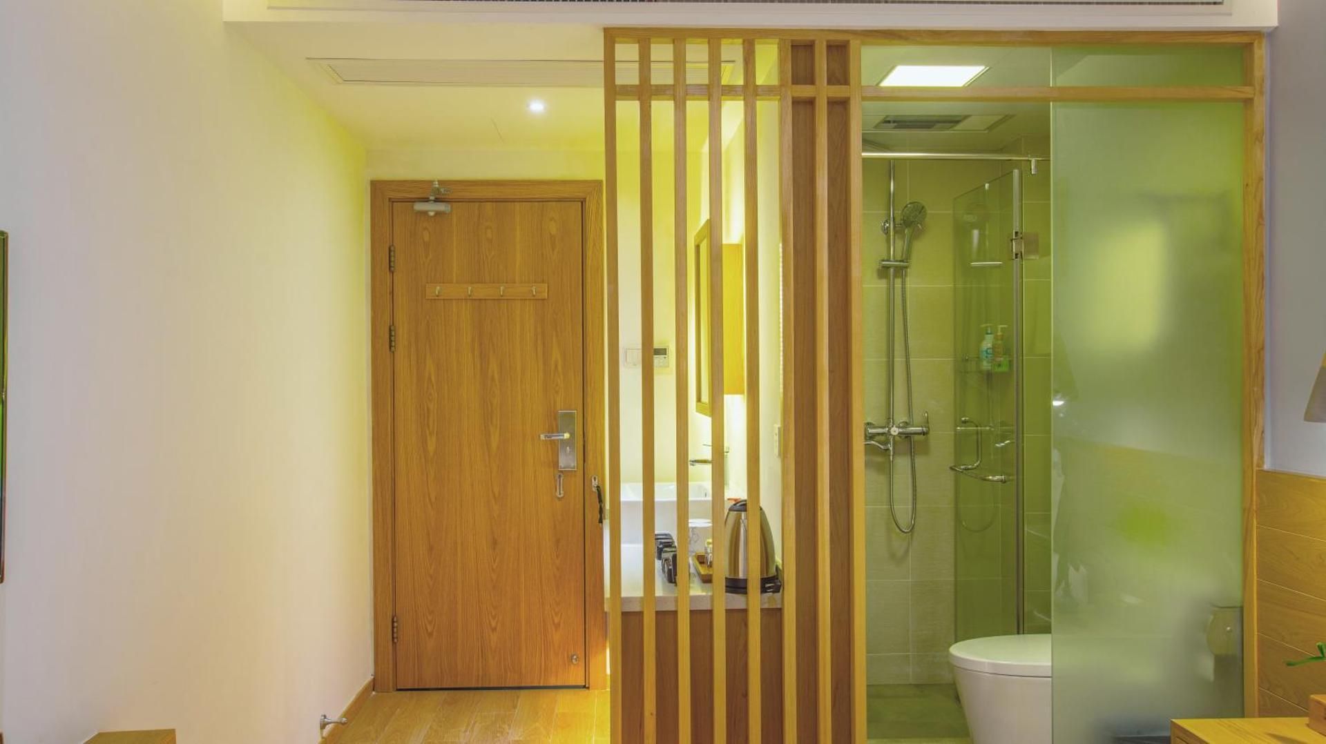 Double Room with Private Bathroom