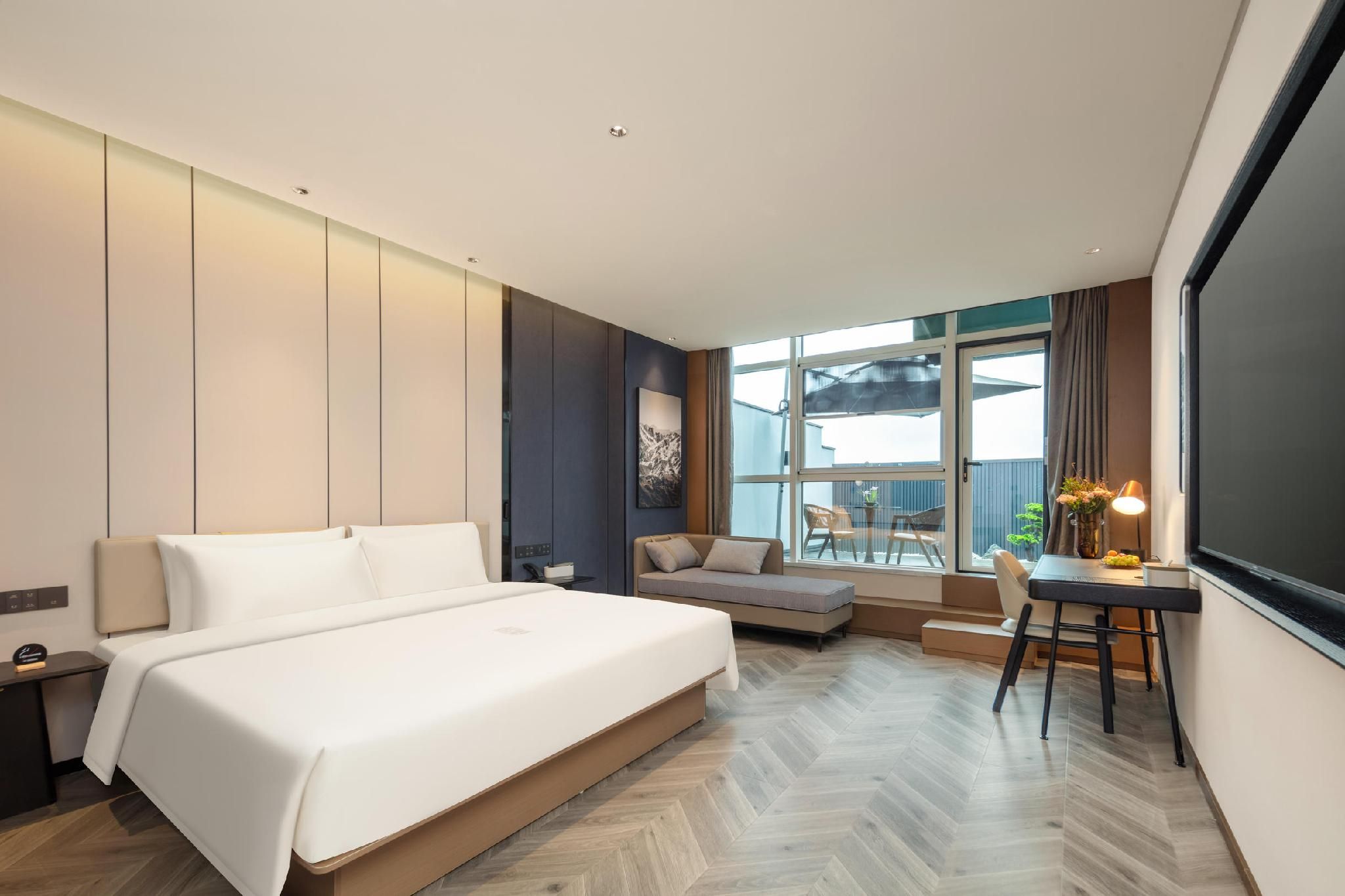 Atour - JIMU Suite with Garden View
