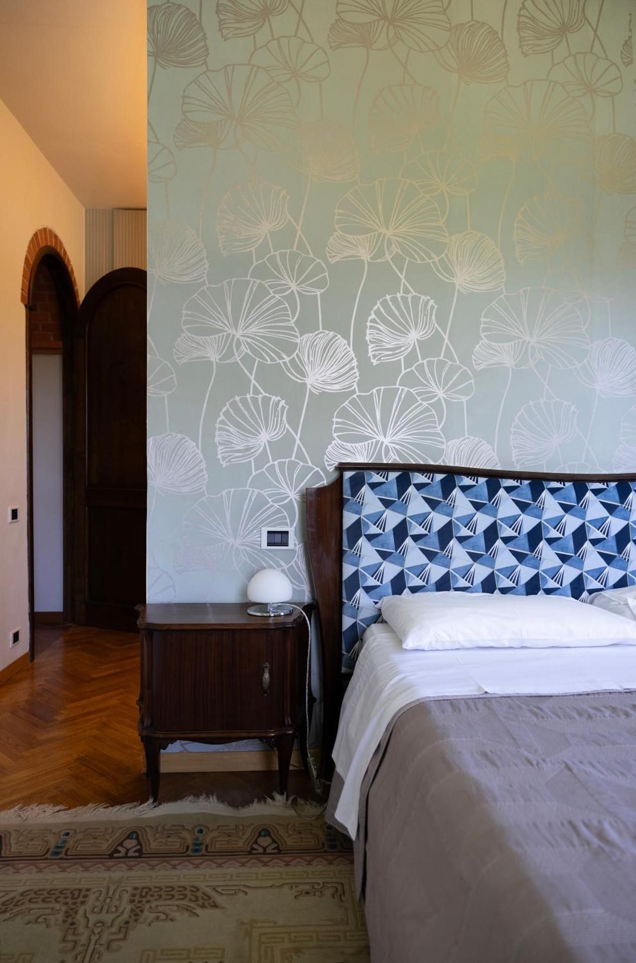 King Room with Garden View