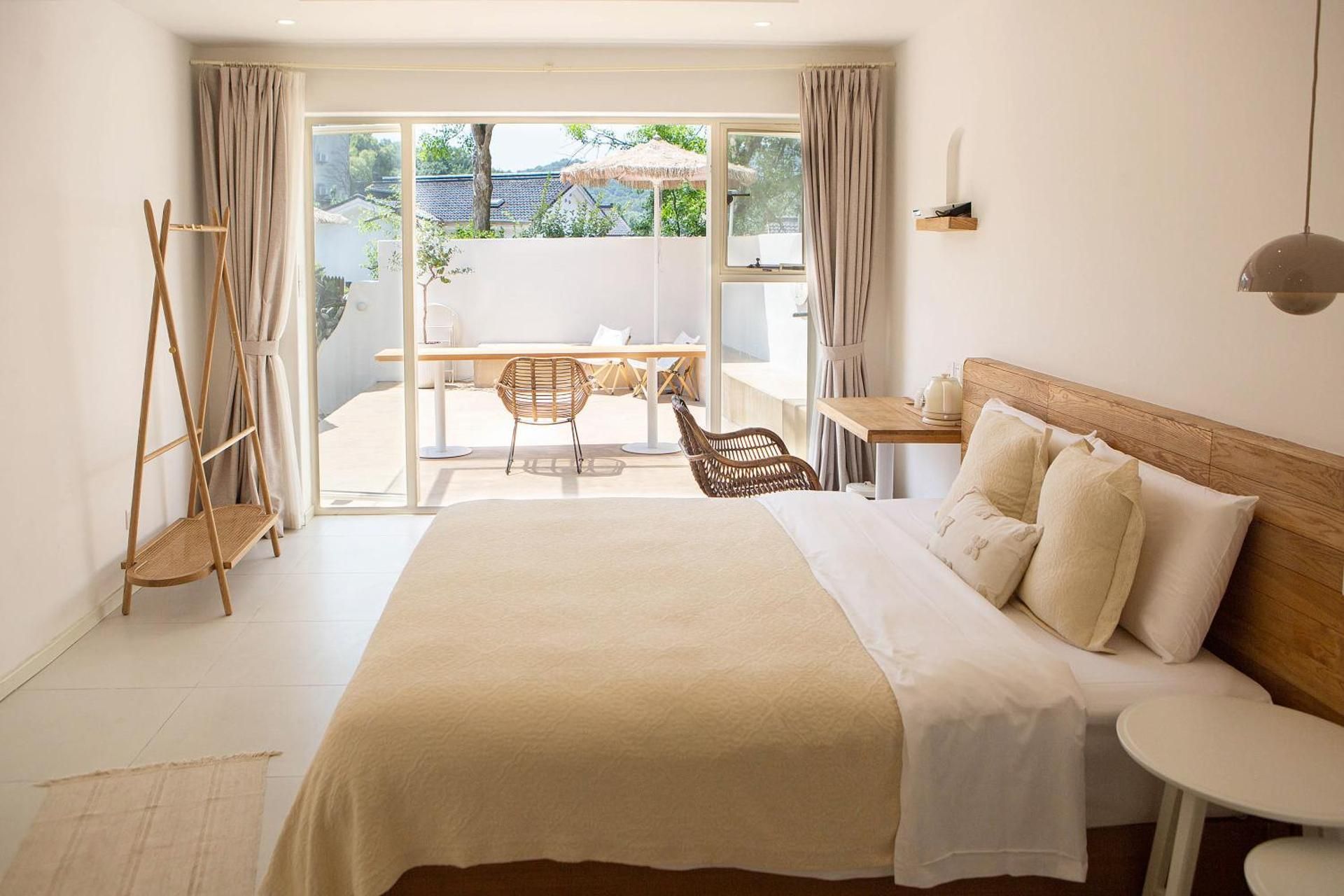 Double Room with Patio