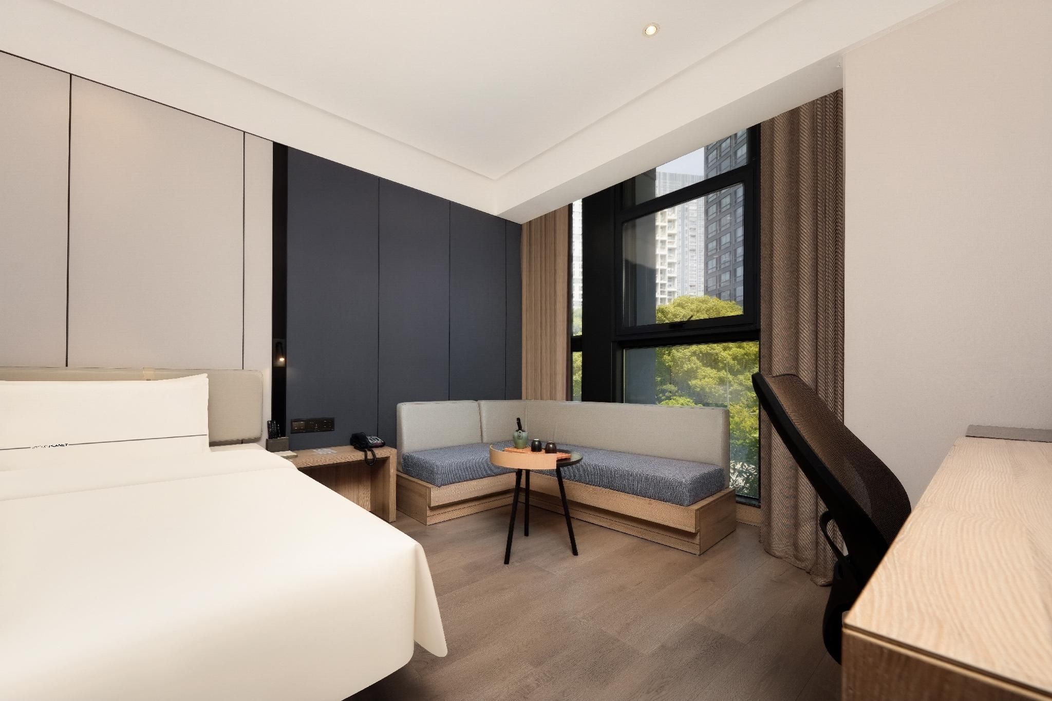 Executive room, Guest room, 1 Queen