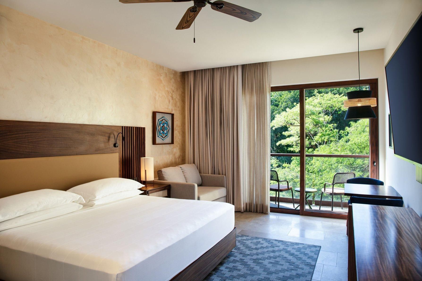 All-Inclusive, 1 Bedroom Suite, 1 King, Sofa bed