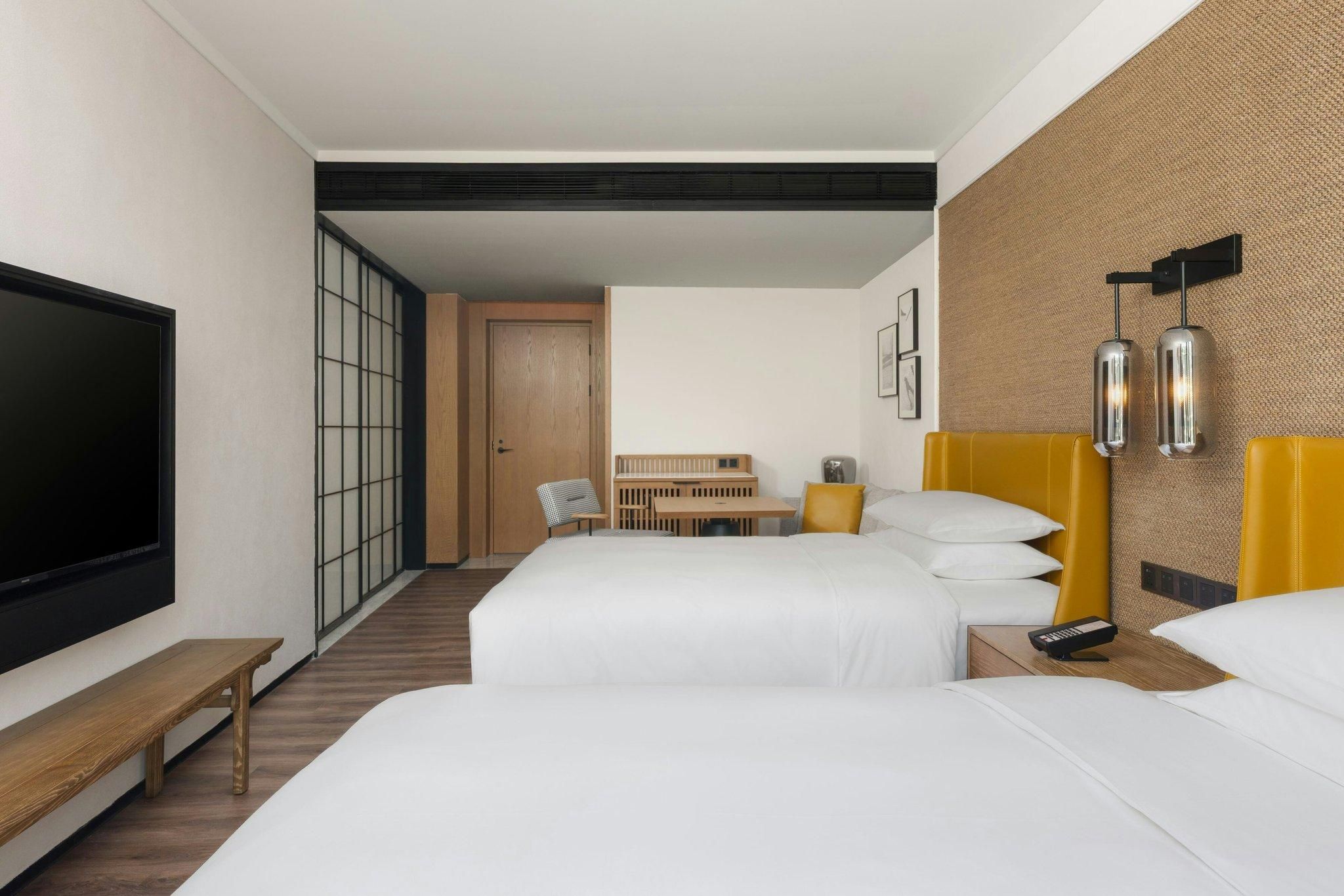 Deluxe City Double, Guest room, 2 Double, City view