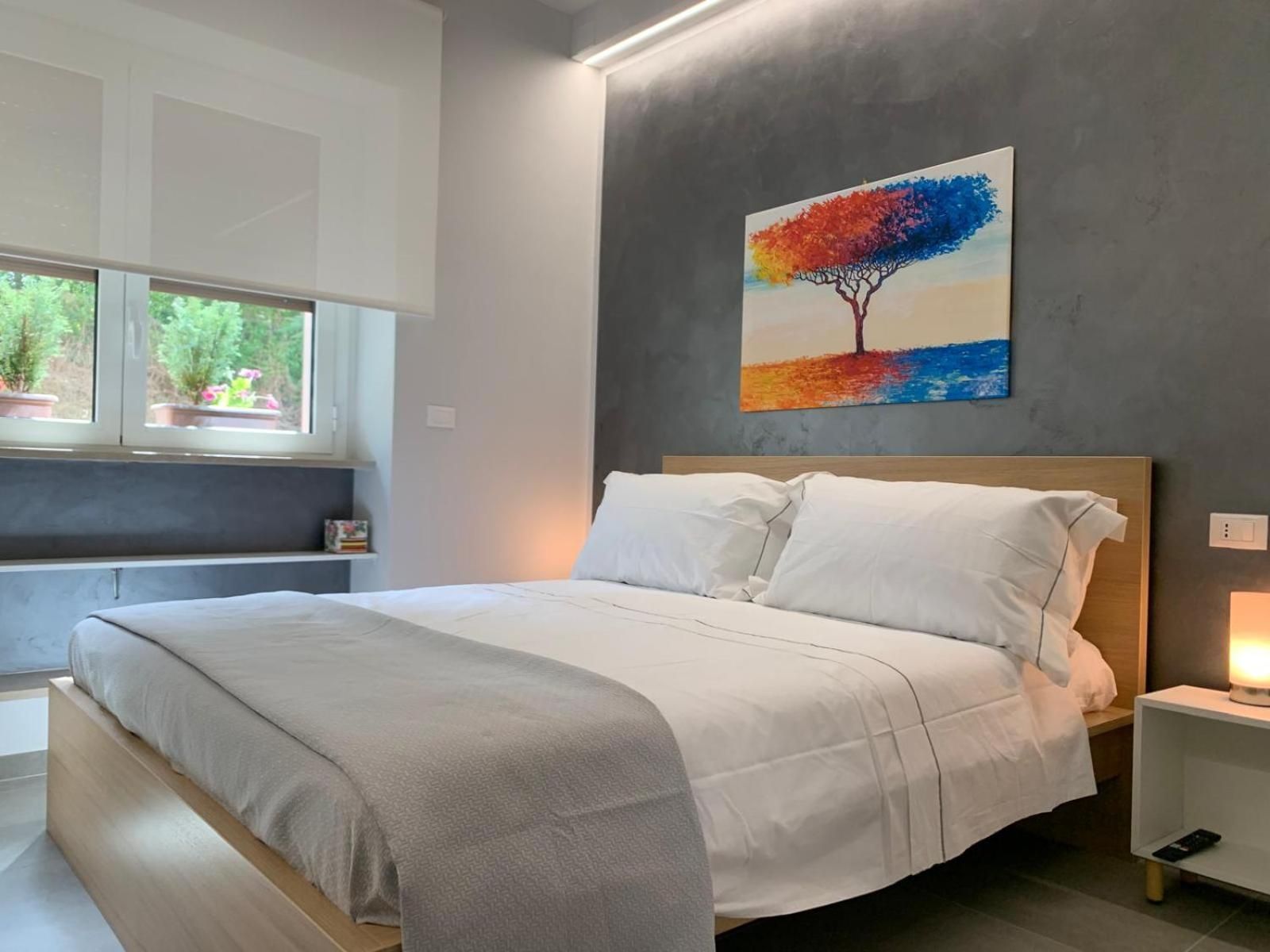 Studio Apartment with One Double Bed