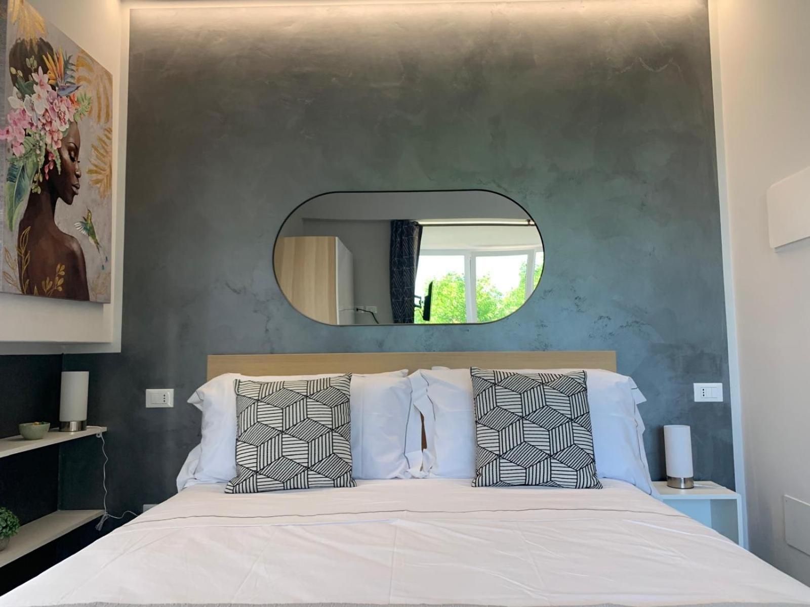 Studio Apartment with Balcony