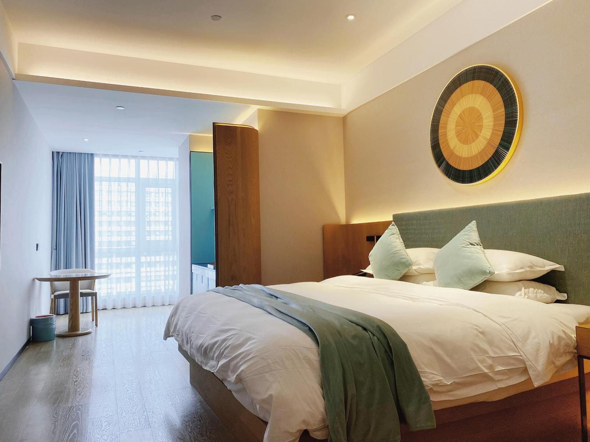 Standard King Room