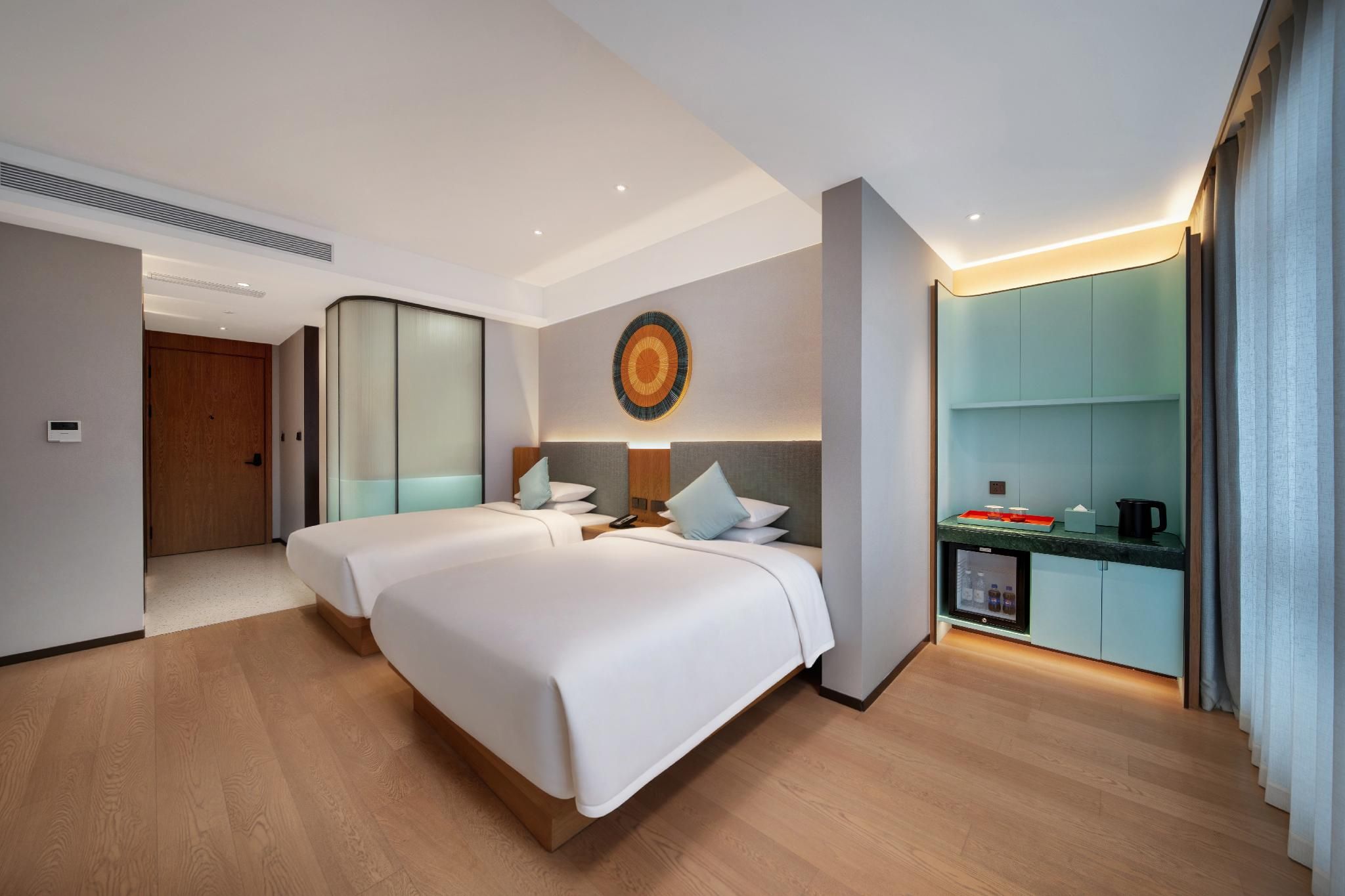 2 Bed Twin Superior Room