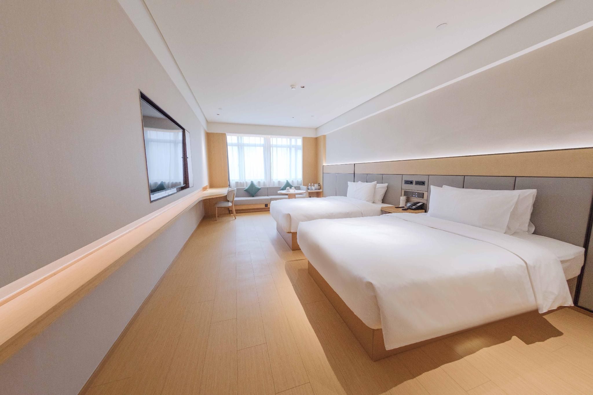 Twin Business Room