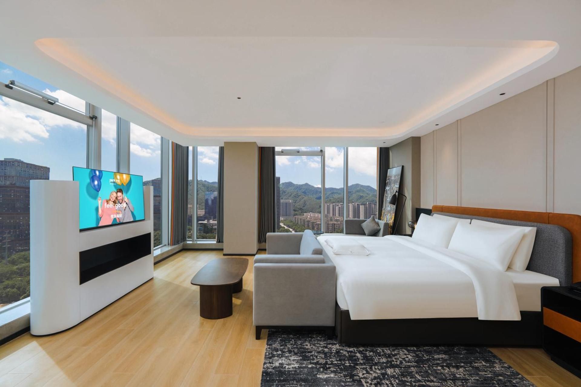Premier Suite with view