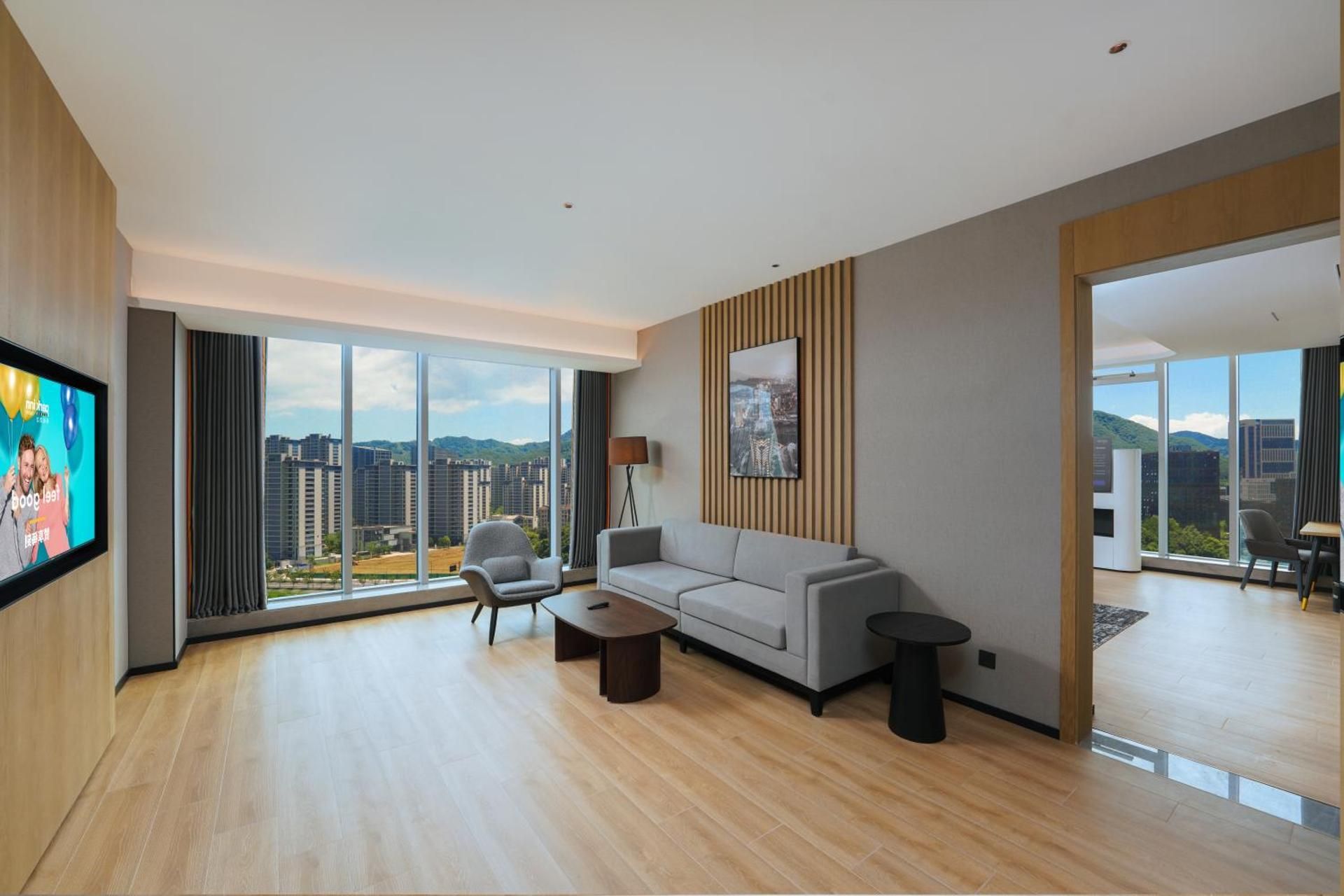 Premier Suite with view