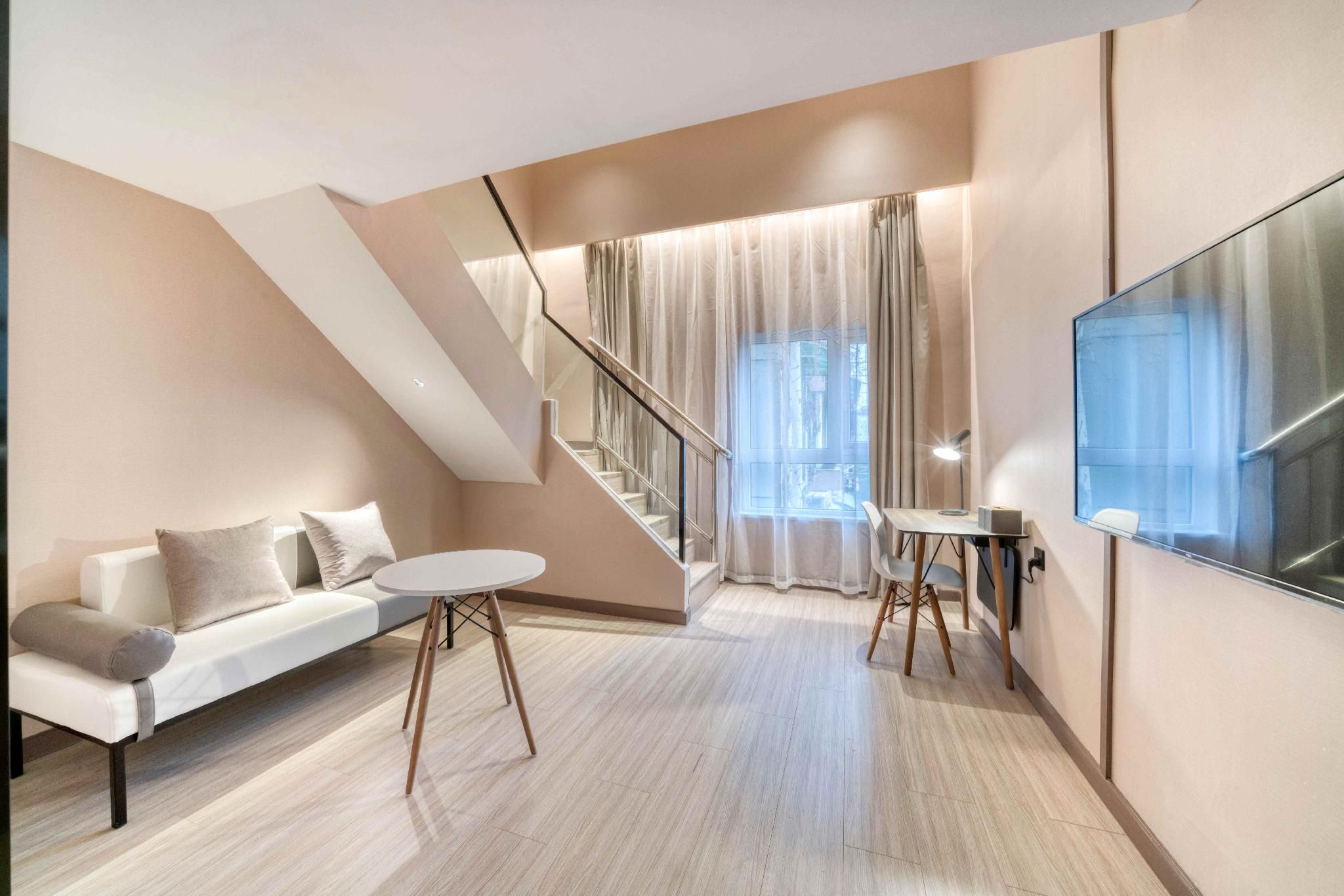 Huazhu - Duplex Bed Room