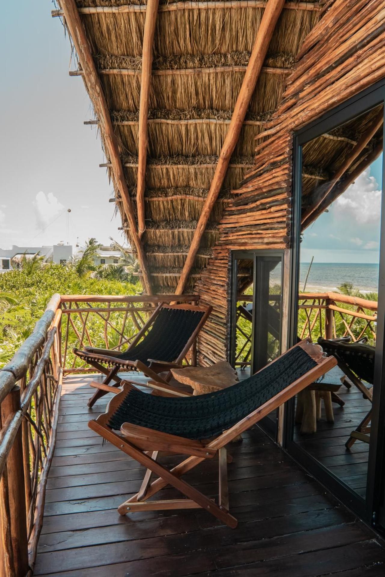 Deluxe Double Room with Balcony and Sea View