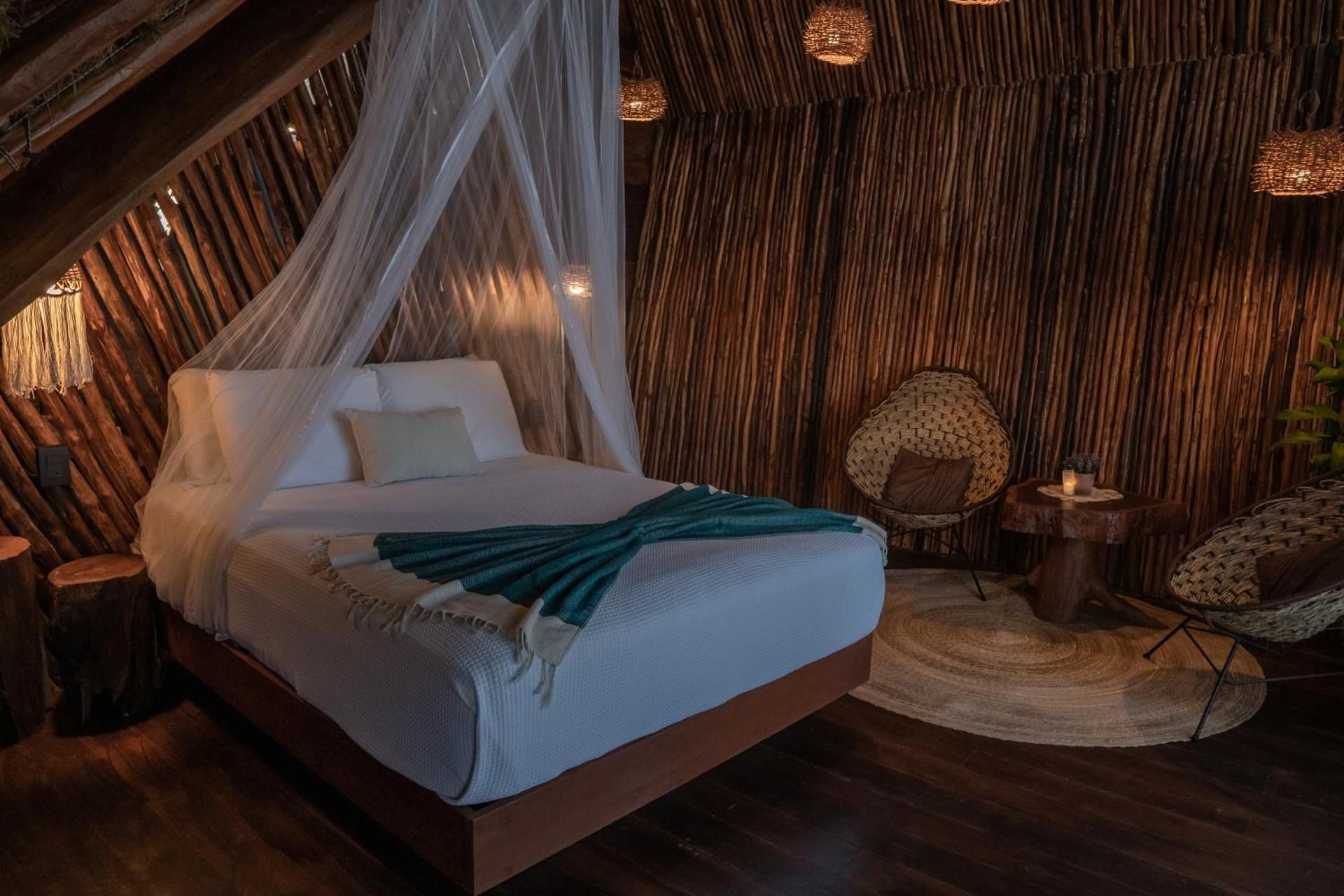 Deluxe Double Room with Balcony and Sea View