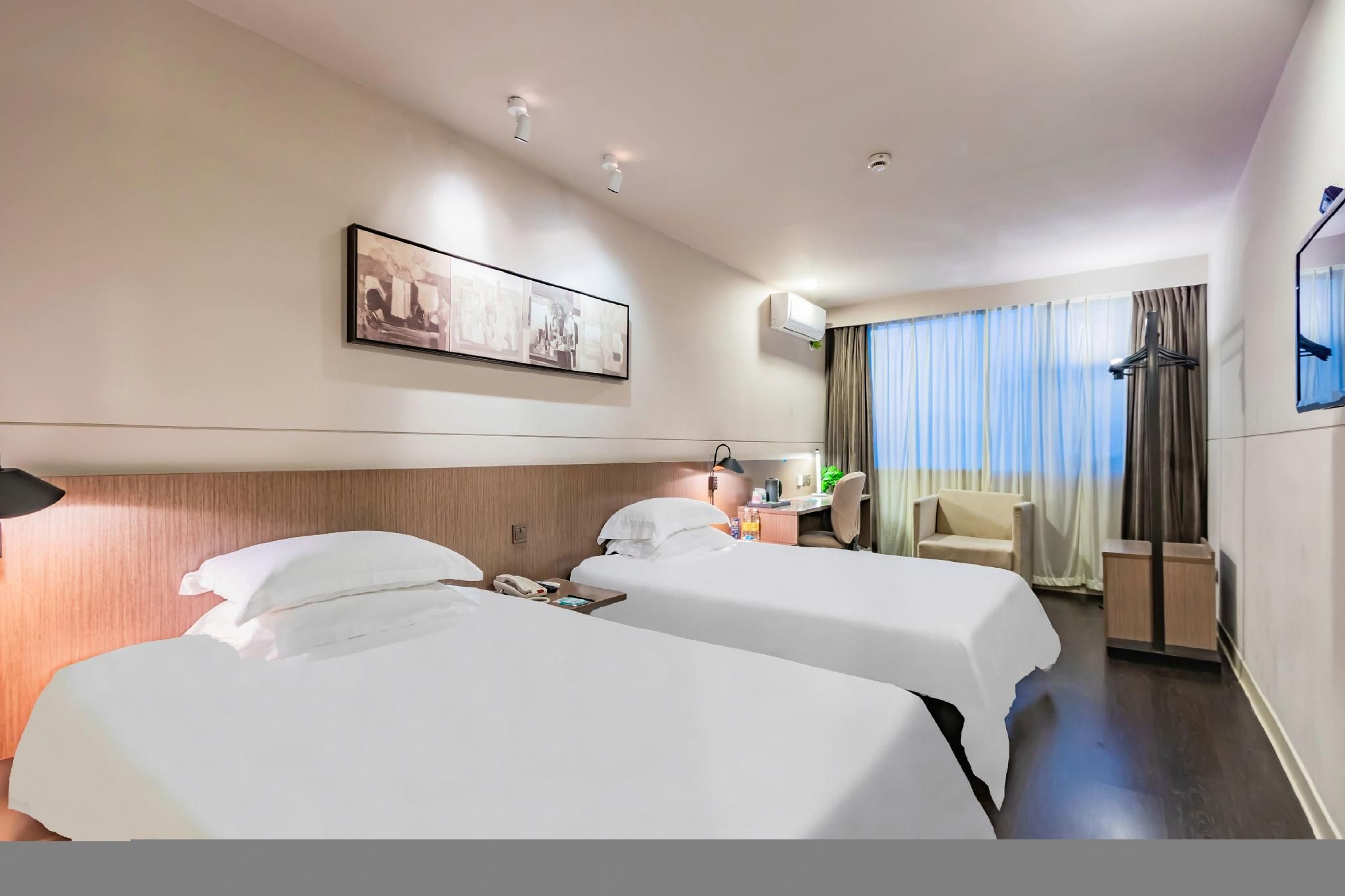 Business Standard Room B